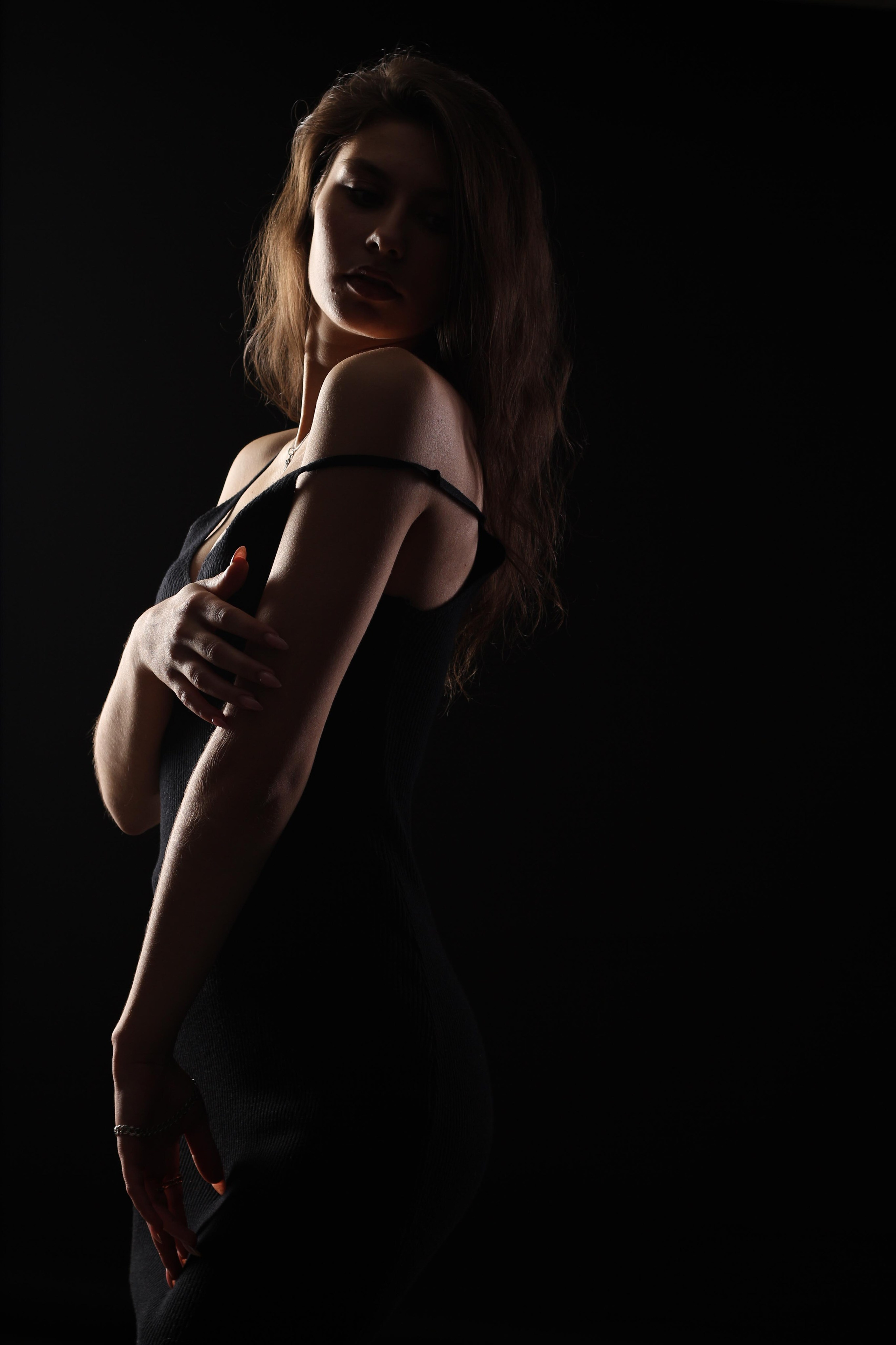 Контур тела. Алиса Томшина — Фотограф / Видеограф