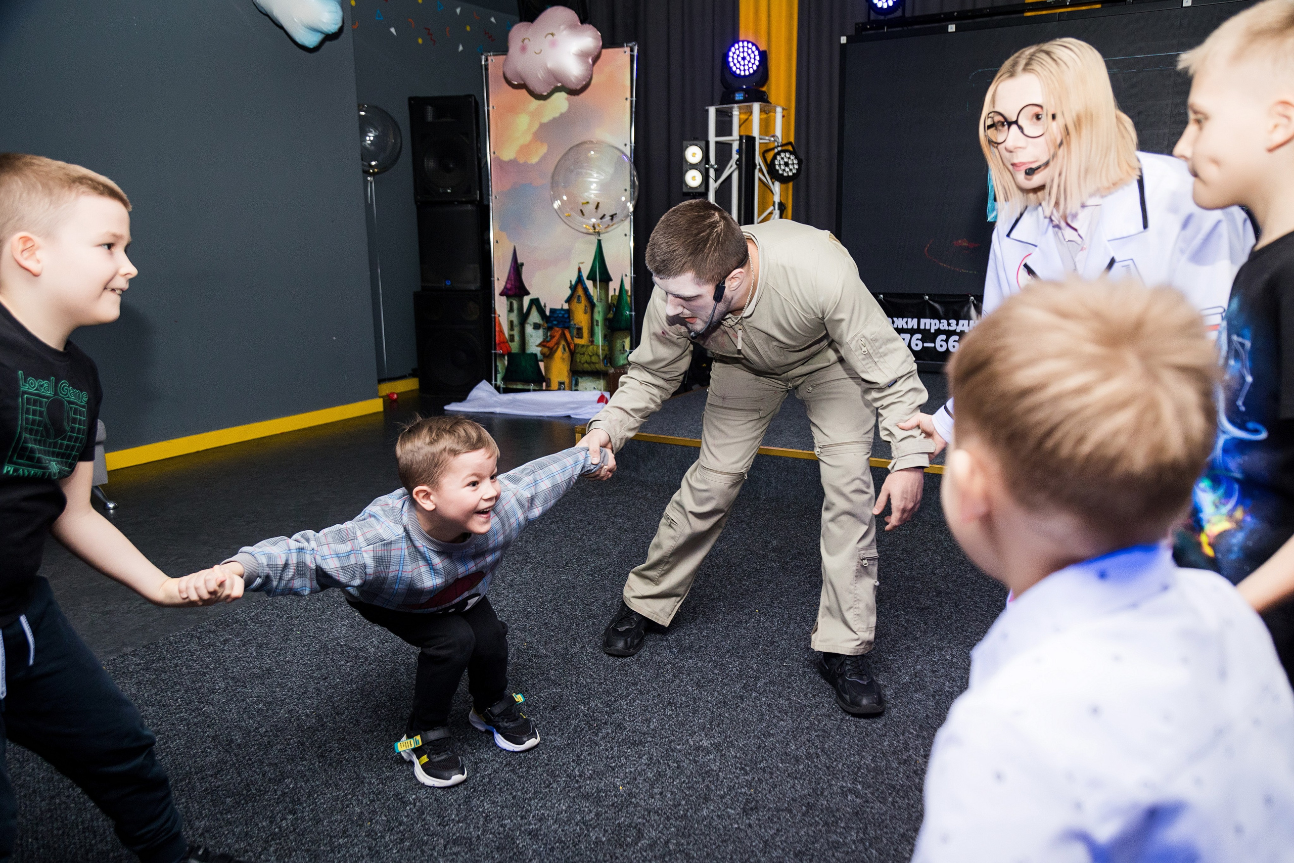 Мише 7 лет. Детский фотограф видеограф в Хабаровске Михаил Орлов
