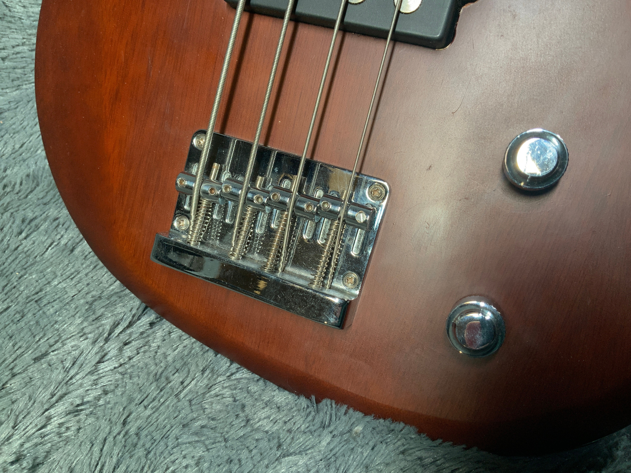 Vintage Bass Korea 90's