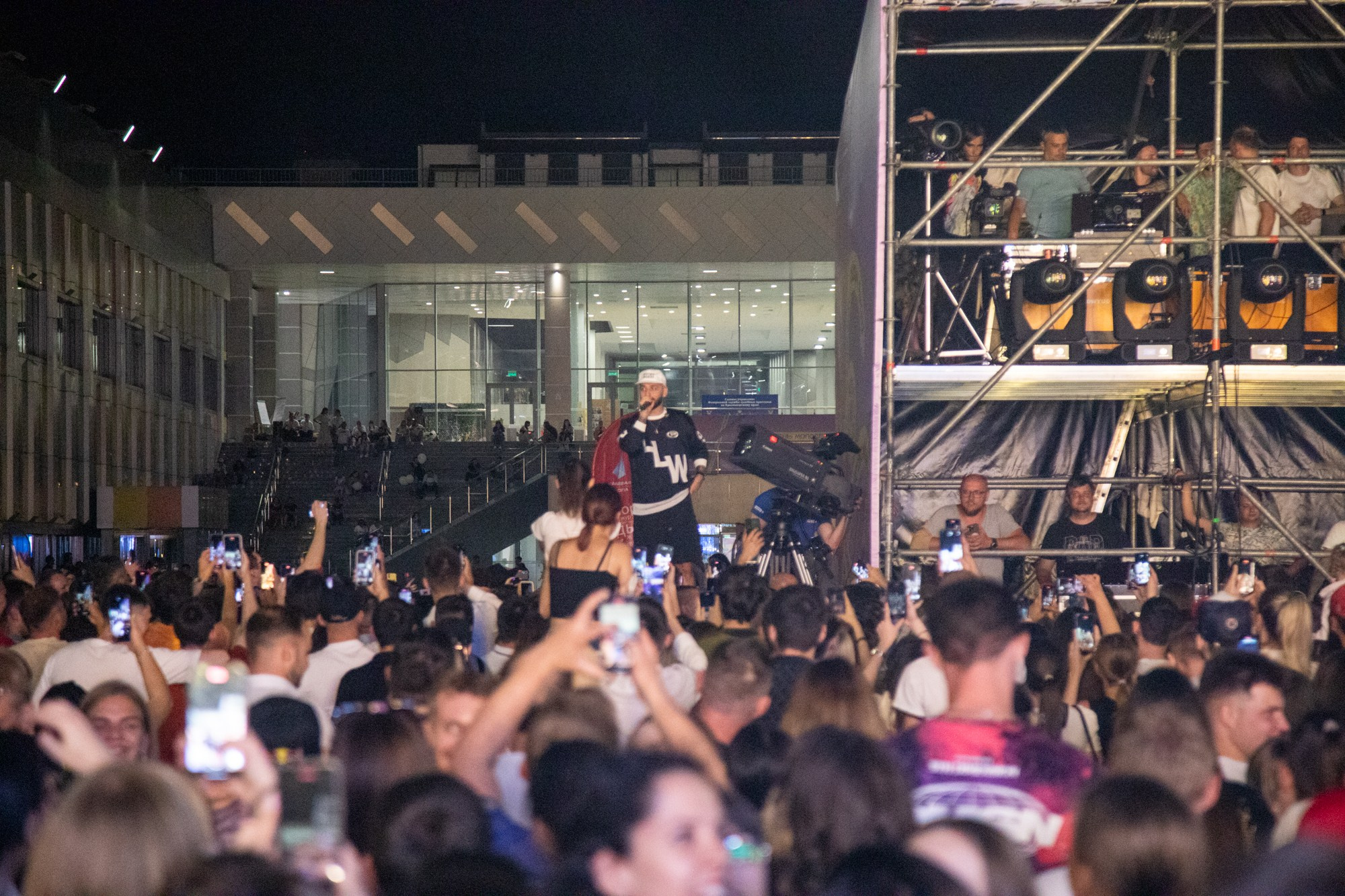 L'One. Репортажный, промышленный и маркетплейс-фотограф Дмитрий Чернат