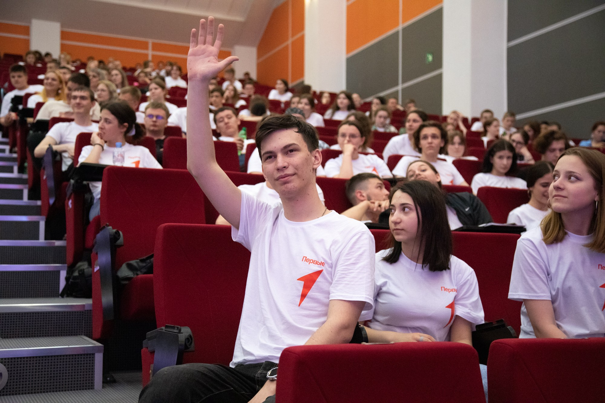 Первый фестиваль Движения Первых в Краснодаре. Репортажный, промышленный и маркетплейс-фотограф Дмитрий Чернат