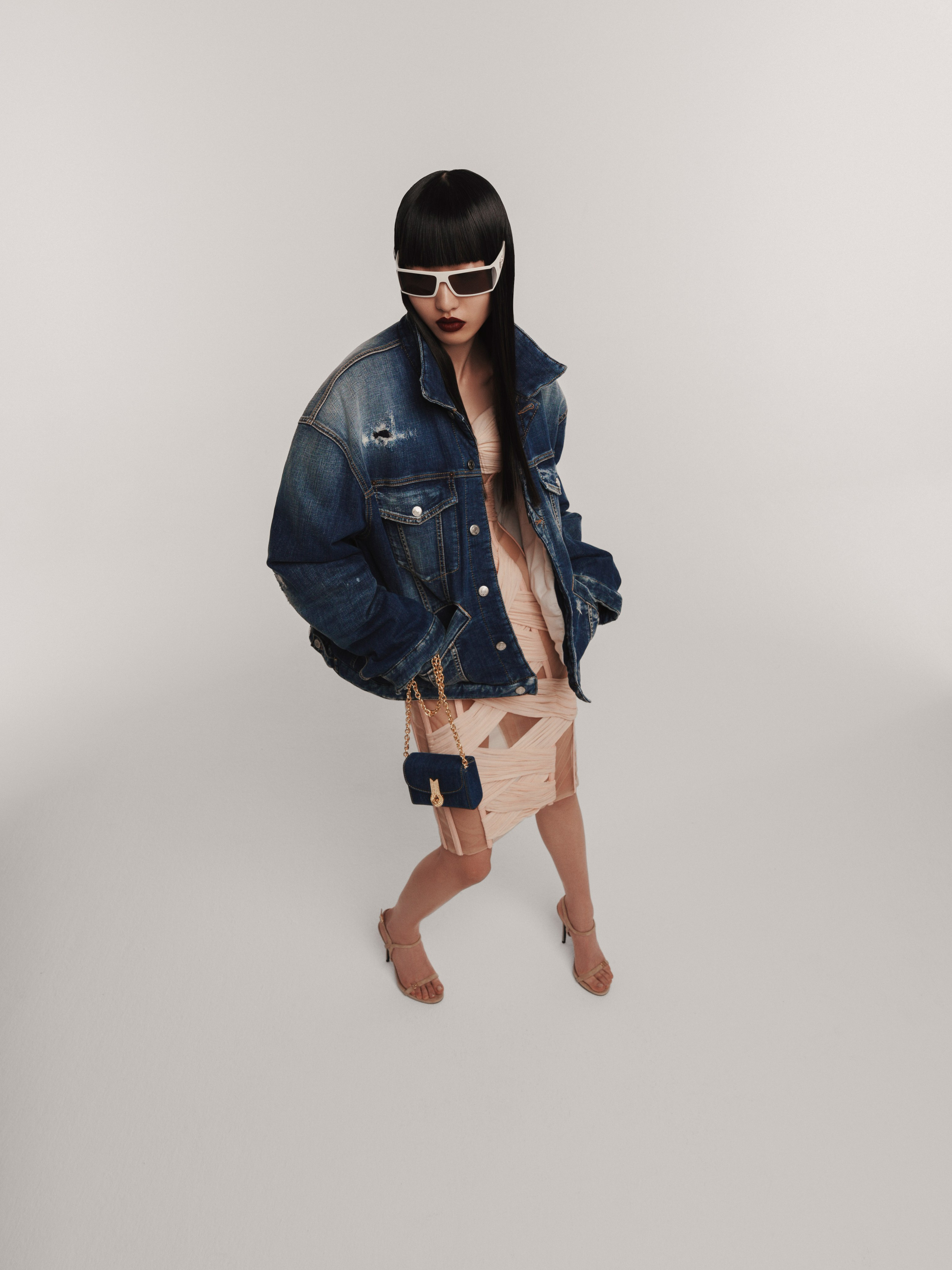 For L’Officiel Singapore. Retoucher Sveta Nestyuk