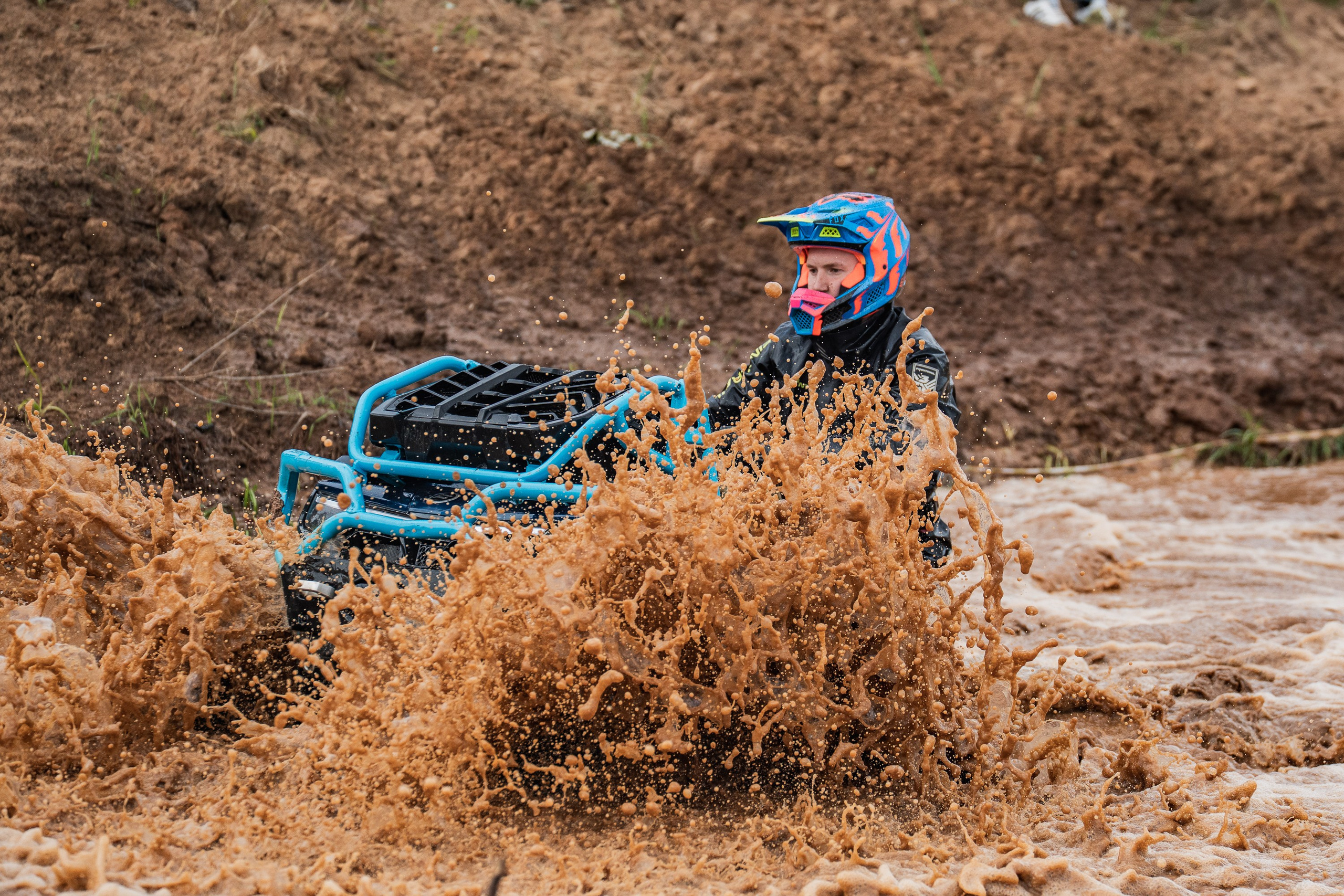 Mud racing. Паша Страхов — фотограф