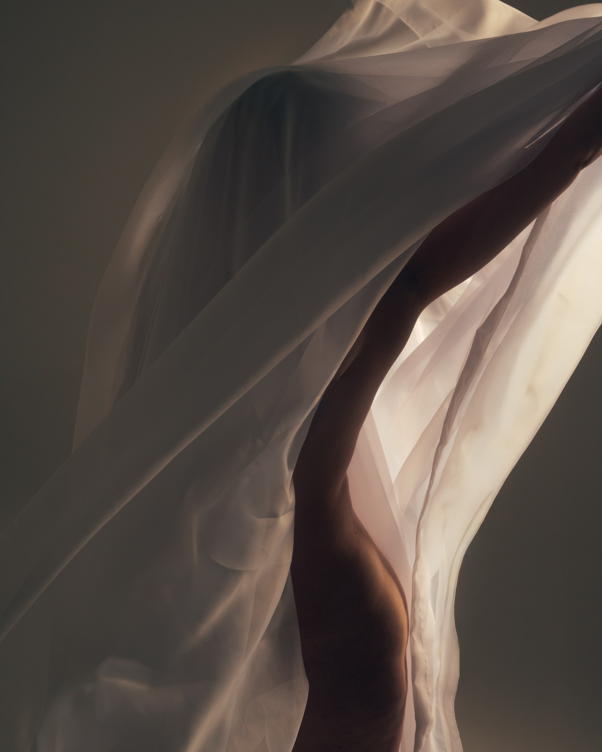 Женская архетипная съемка в студии. Фотоведьма Дарья Нечинская