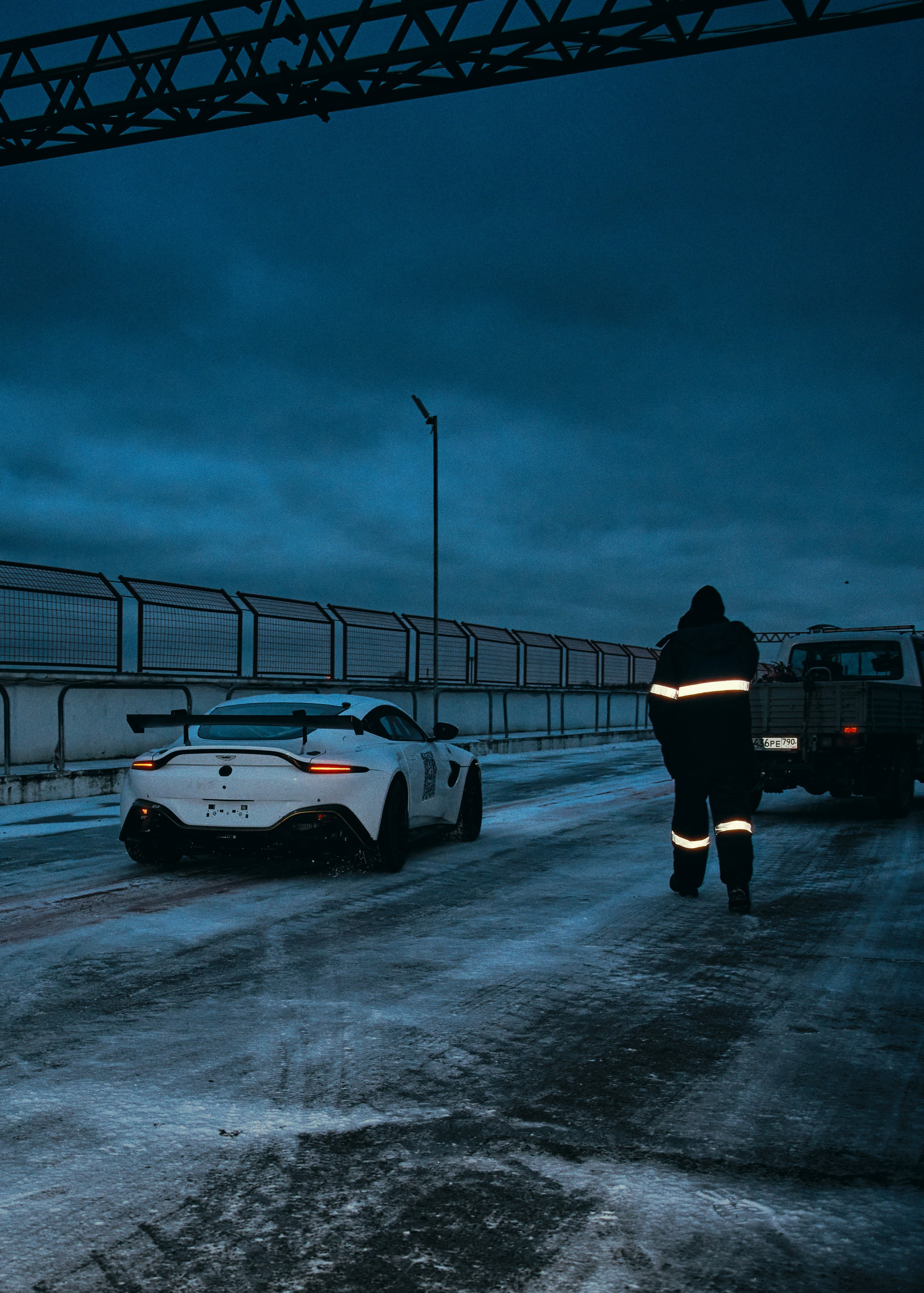 Автомобильный и коммерческий фотограф Москва