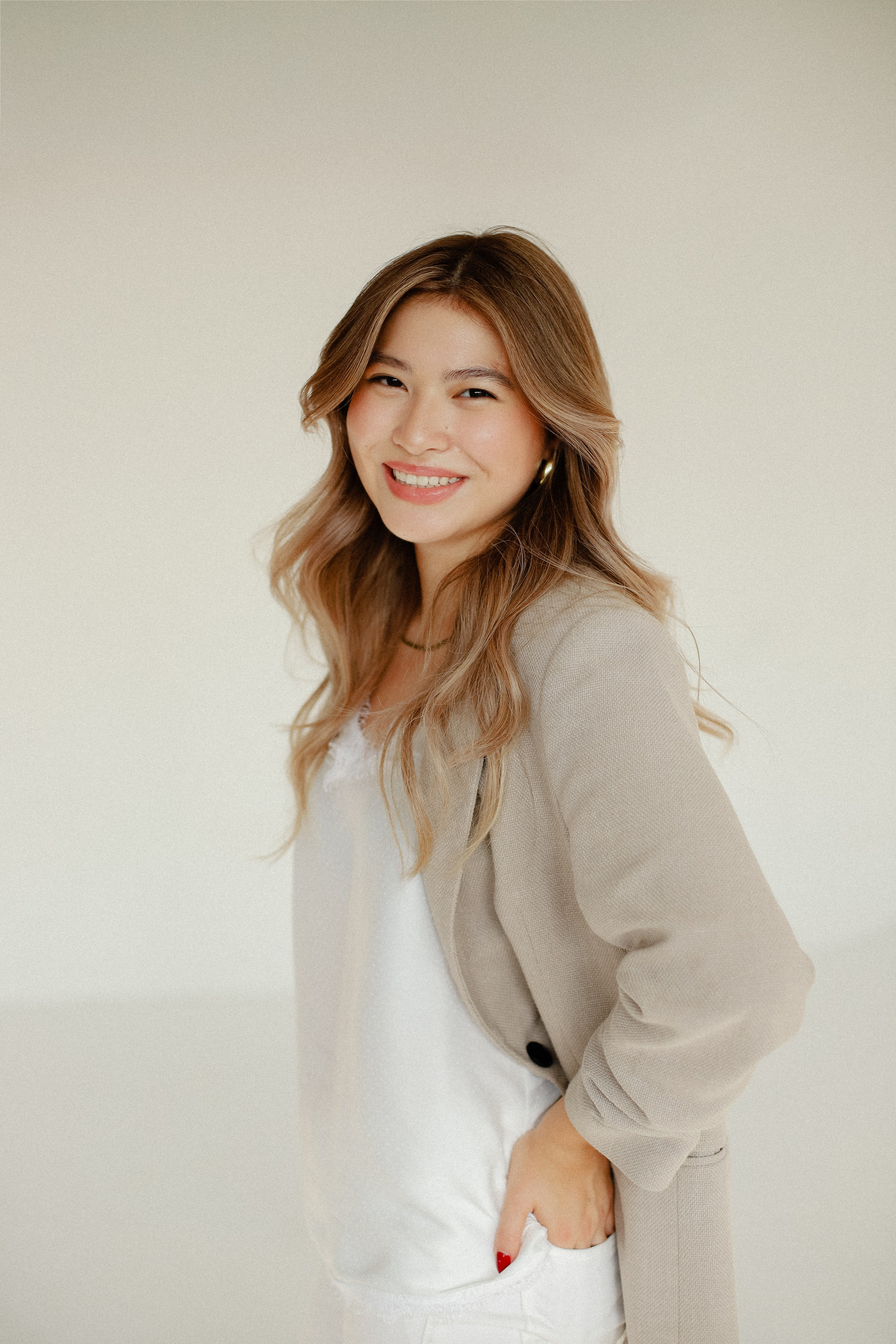 1+1=6. Фотограф в Алматы и Москве Даша Пушкина