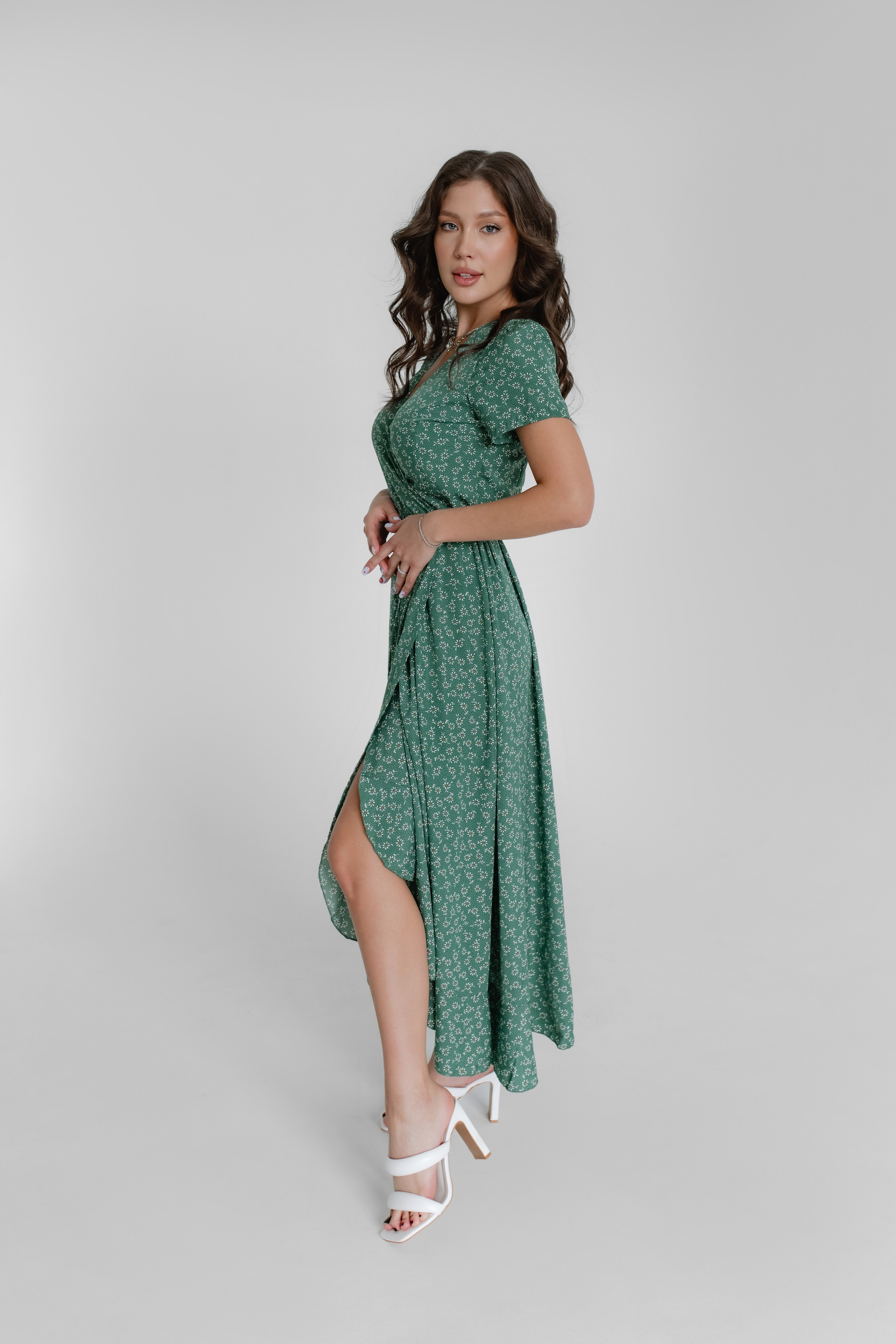 Съёмка одежды для маркетплейсов. Свадебный фотограф Екатеринбург/Челябинск — Любовь Волохова