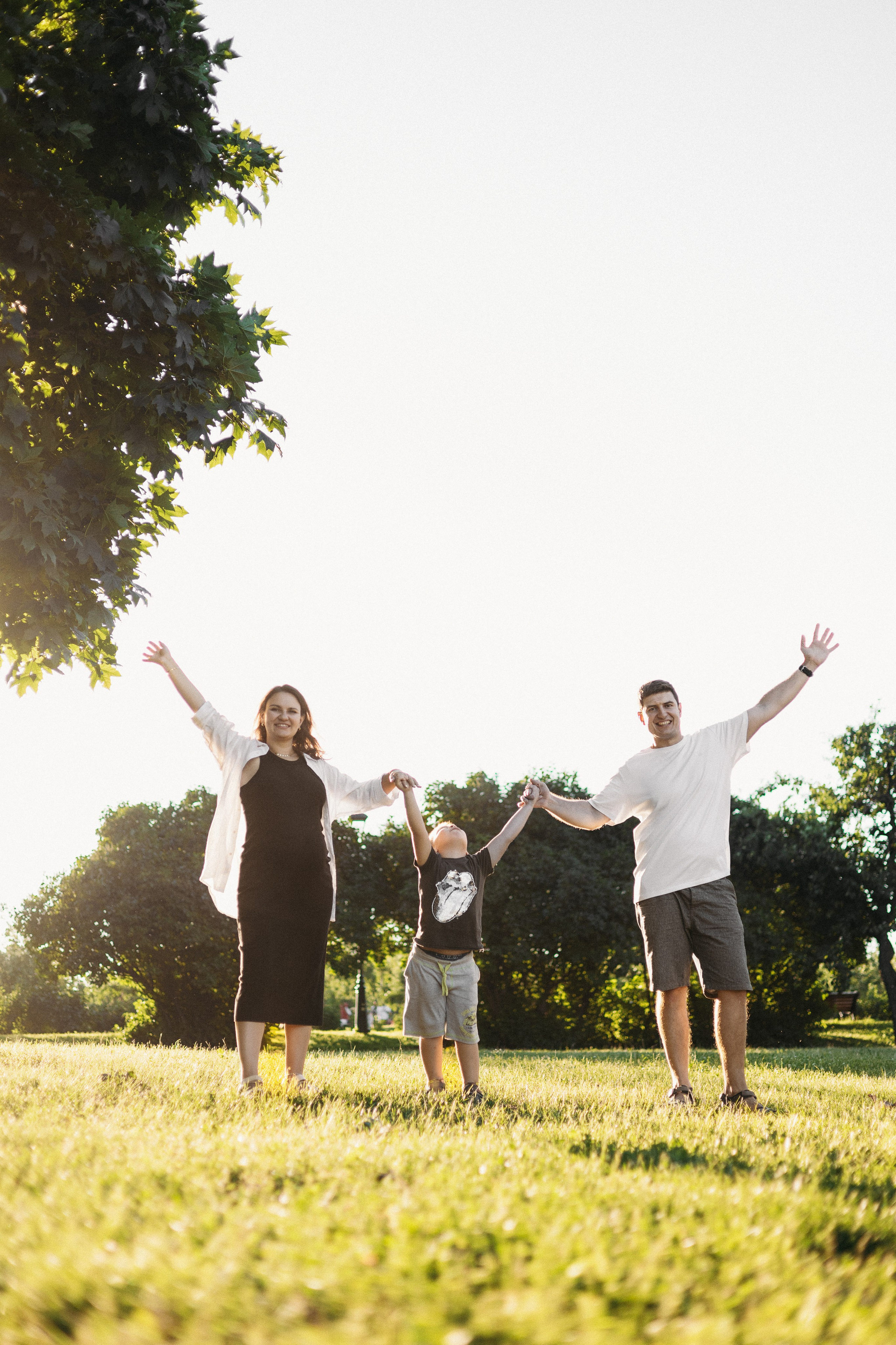 Семейная фотосессия в парке Коломенское. Портретный и семейный фотограф в Москве Мария Рослякова