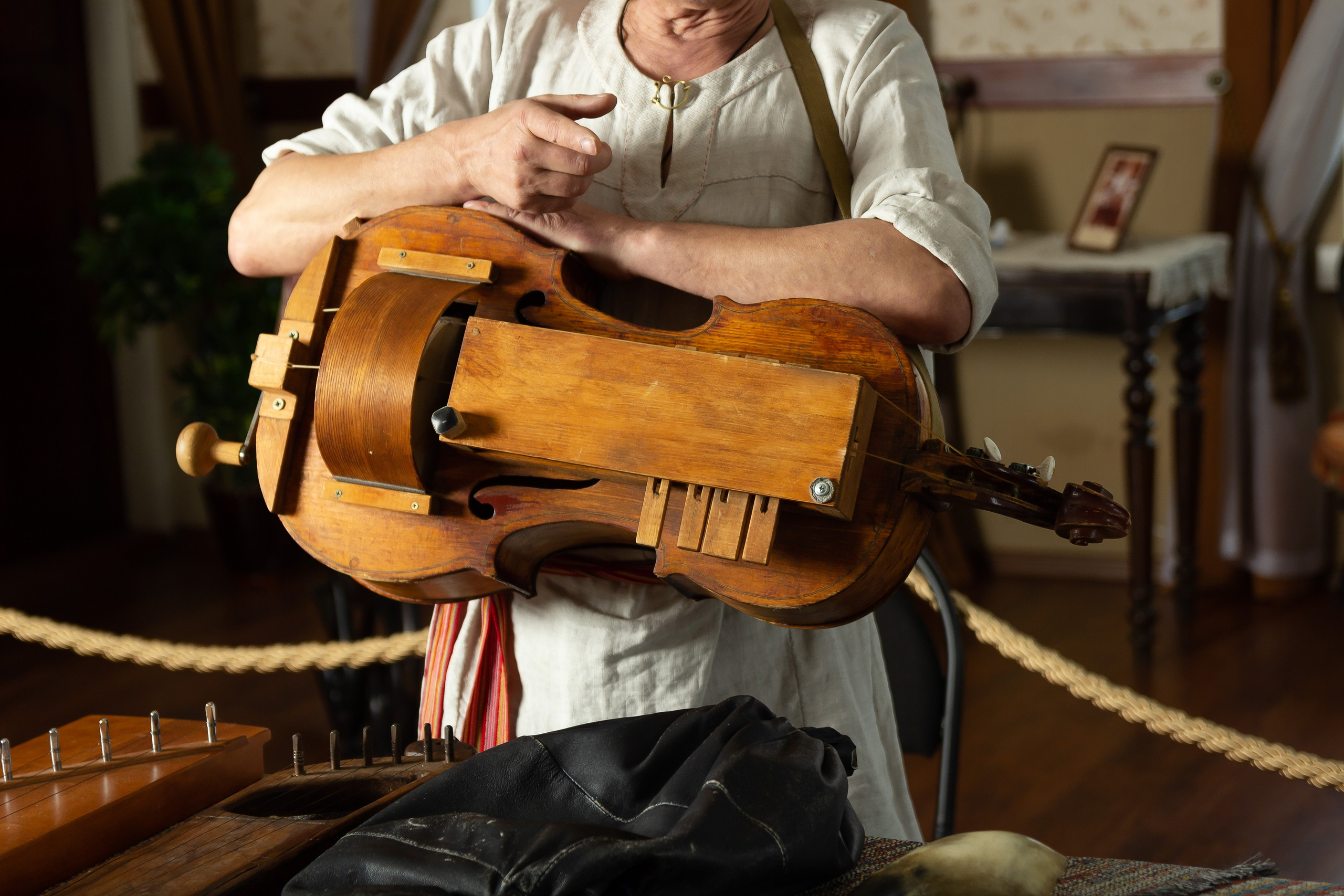 Музей забытой музыки. Александр Стряпунин — предметный фотограф в Улан-Удэ