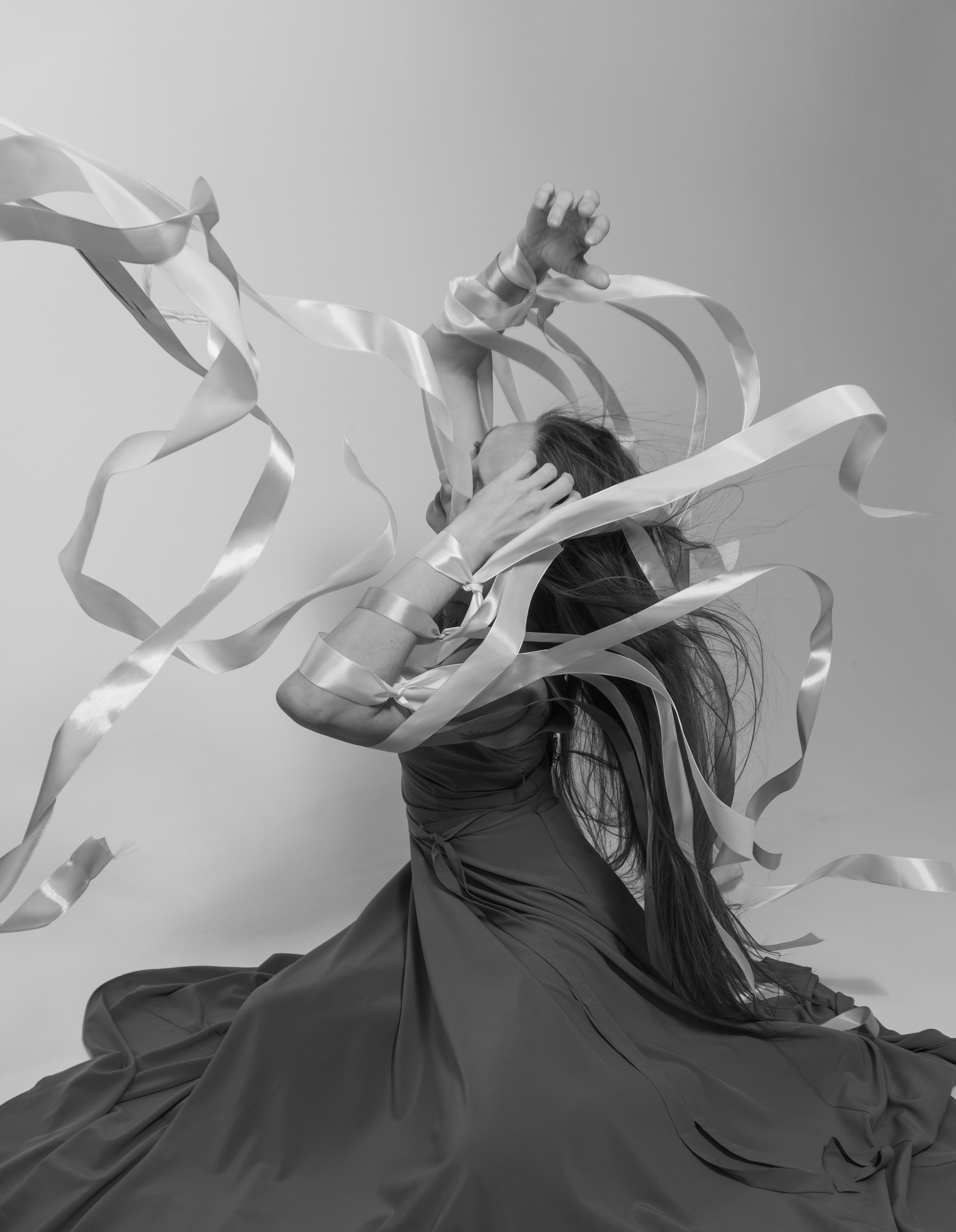 Черно-белое фото. Портретный фотограф, ретушер в Ростове-на-Дону Элларян Анастасия