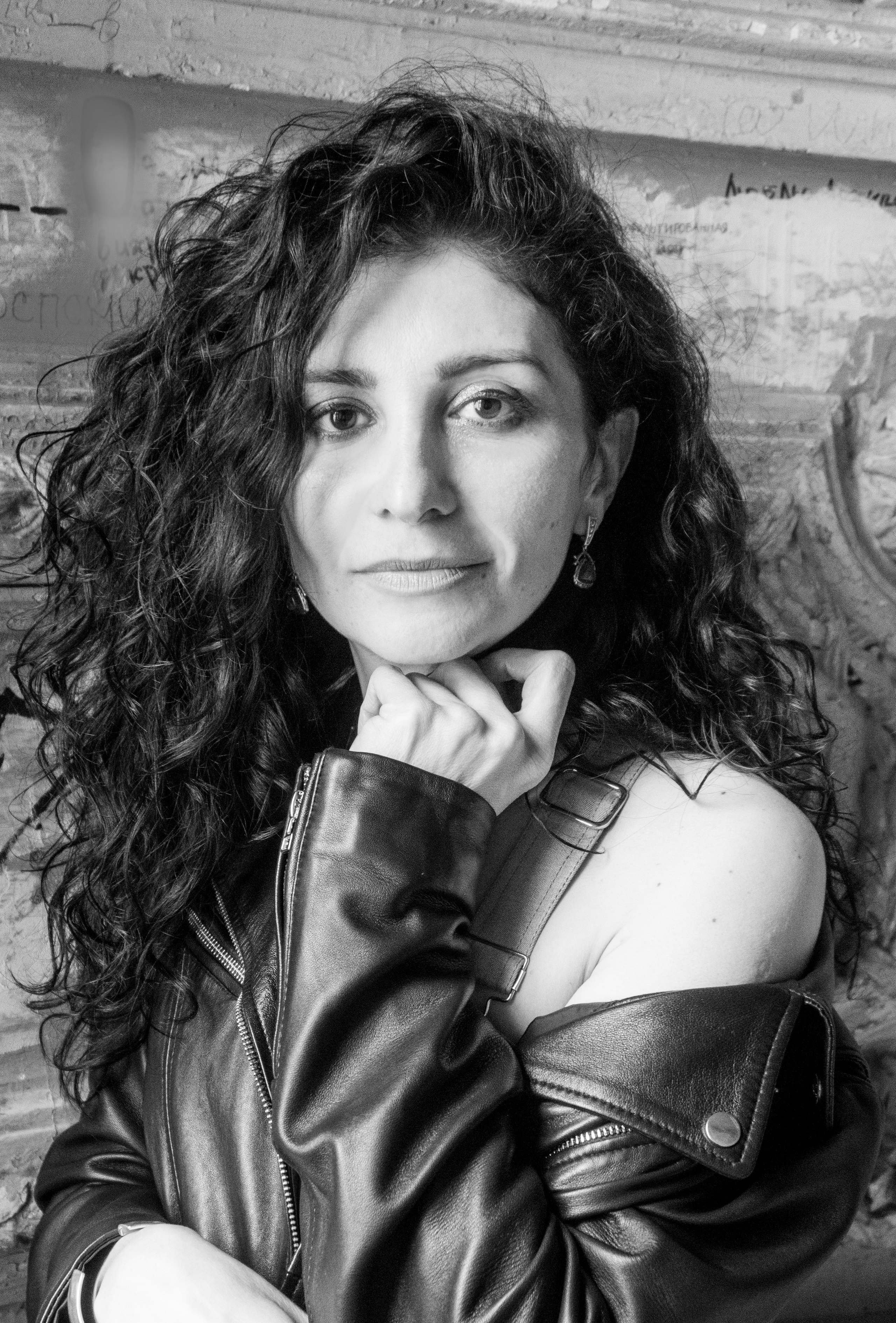 Черно-белое фото. Портретный фотограф, ретушер в Ростове-на-Дону Элларян Анастасия