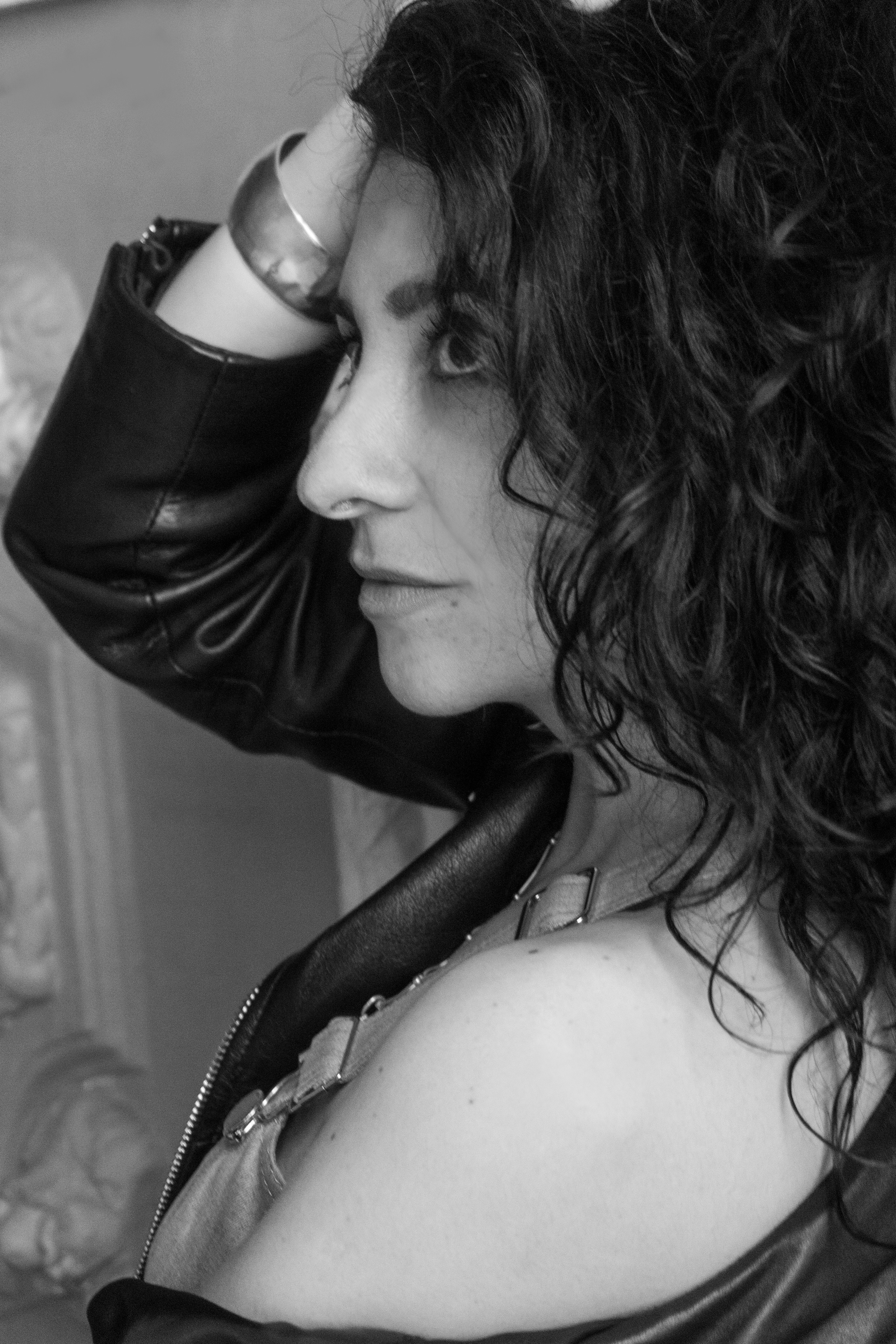 Черно-белое фото. Портретный фотограф, ретушер в Ростове-на-Дону Элларян Анастасия