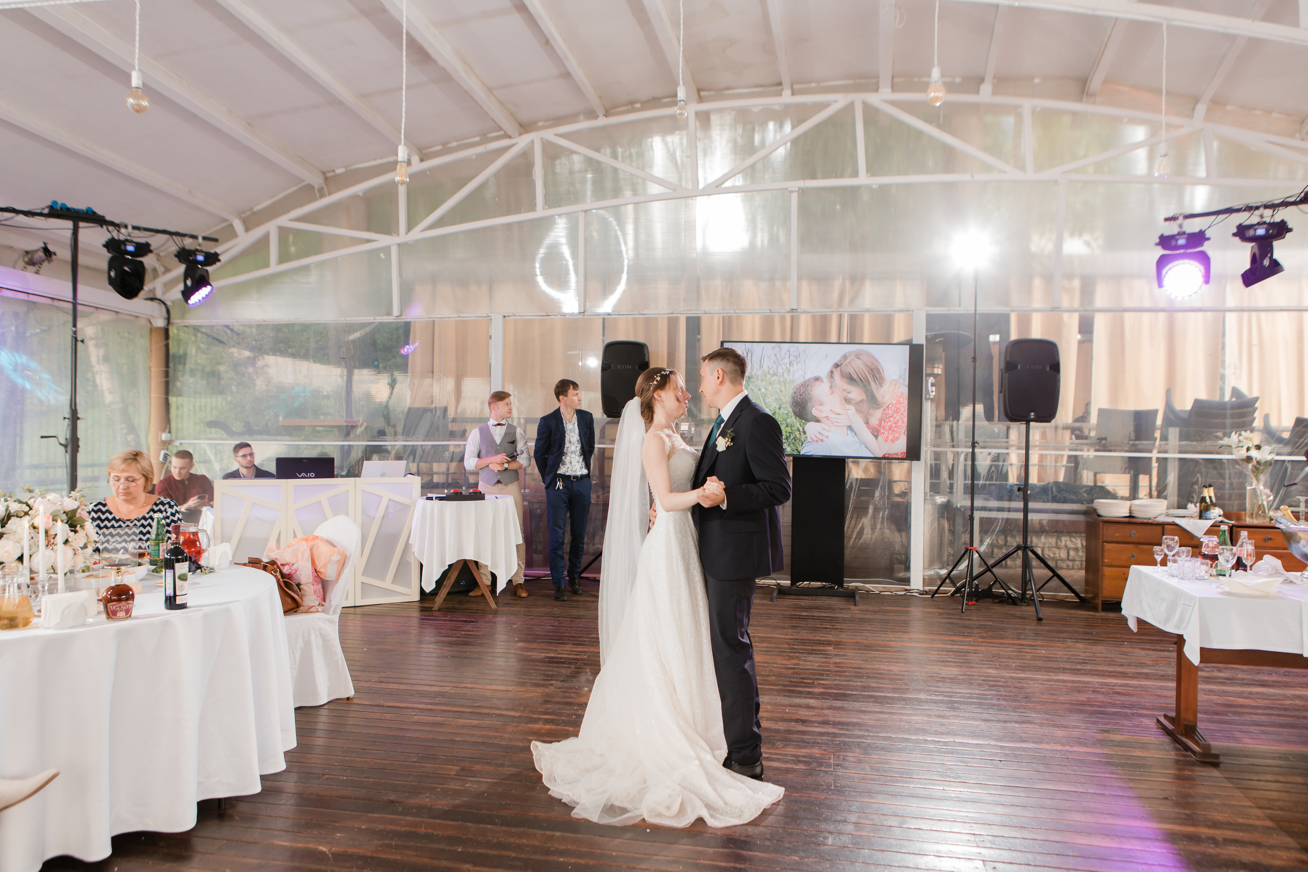 Владимир и Евгения. Фотограф Анна Хомко. Фотосъемка свадеб. Фото и видео на свадьбу
