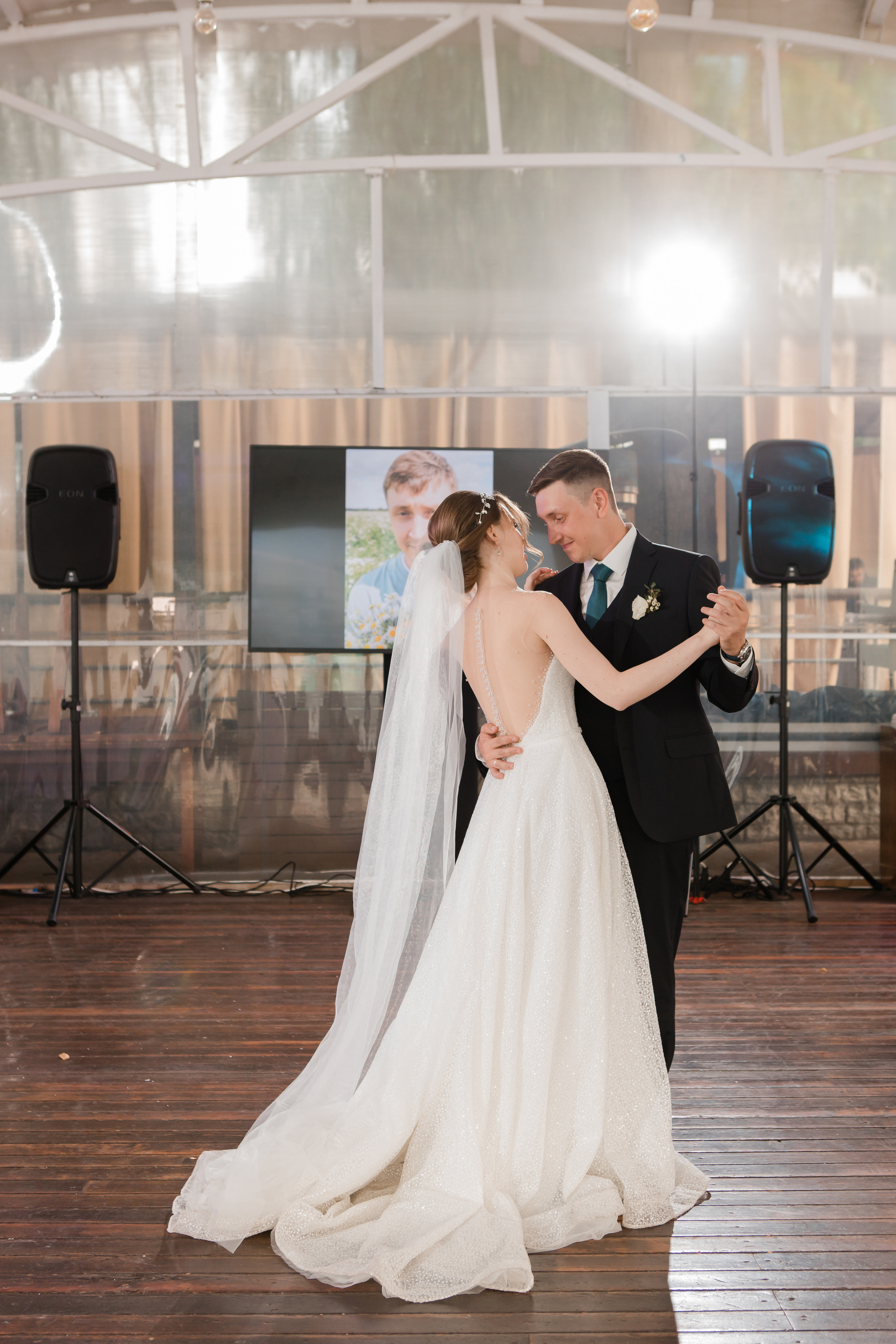 Владимир и Евгения. Фотограф Анна Хомко. Фотосъемка свадеб. Фото и видео на свадьбу