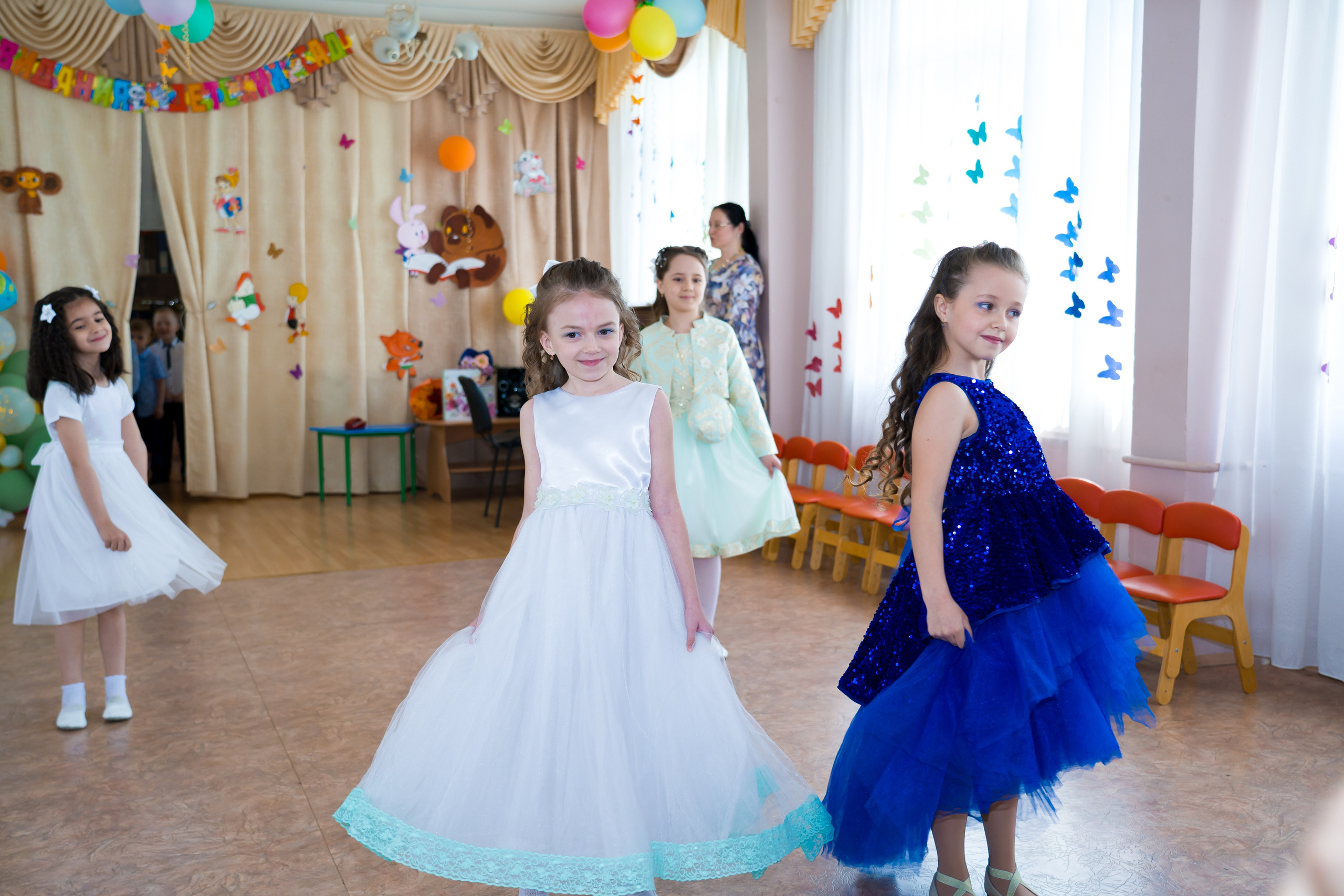 Фото праздников. Выпускные альбомы, детский фотограф в Санкт—Петербурге