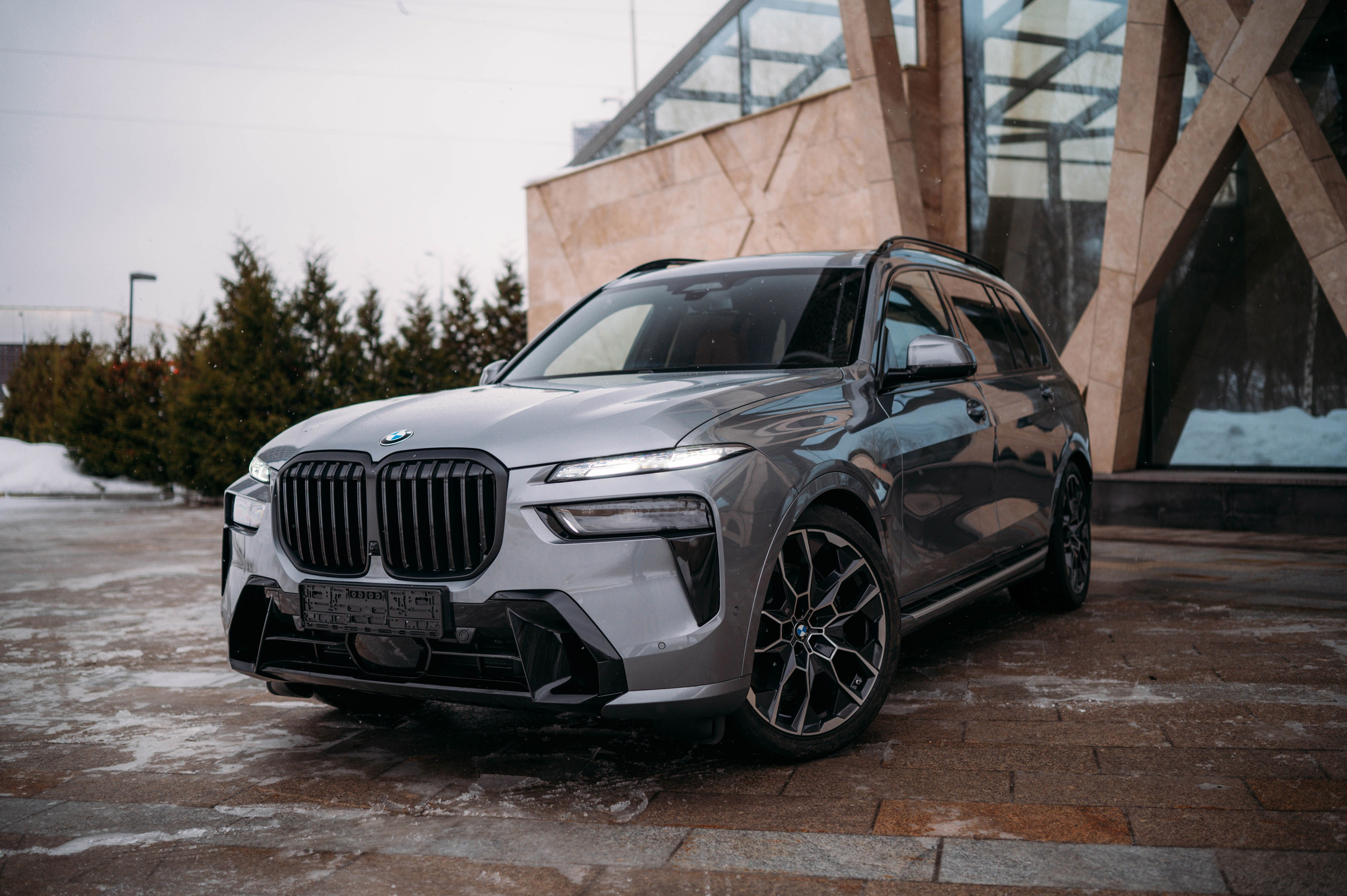 BMW X7 G07 40d. Автомобильный фотограф в Москве — Сидоров Дмитрий