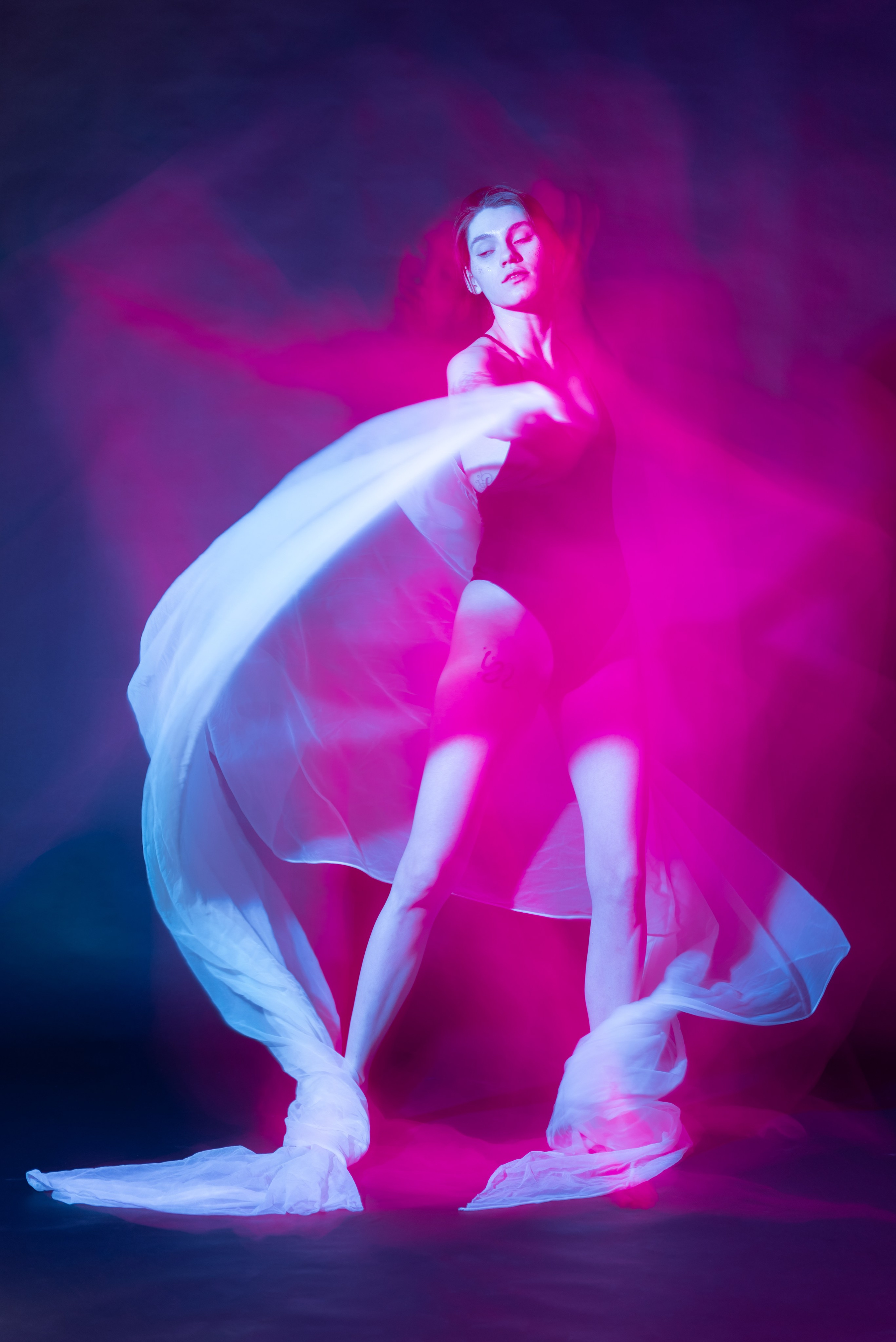 Лера, смешанный свет. Фотограф в Санкт-Петербурге Виктор Кудряшов