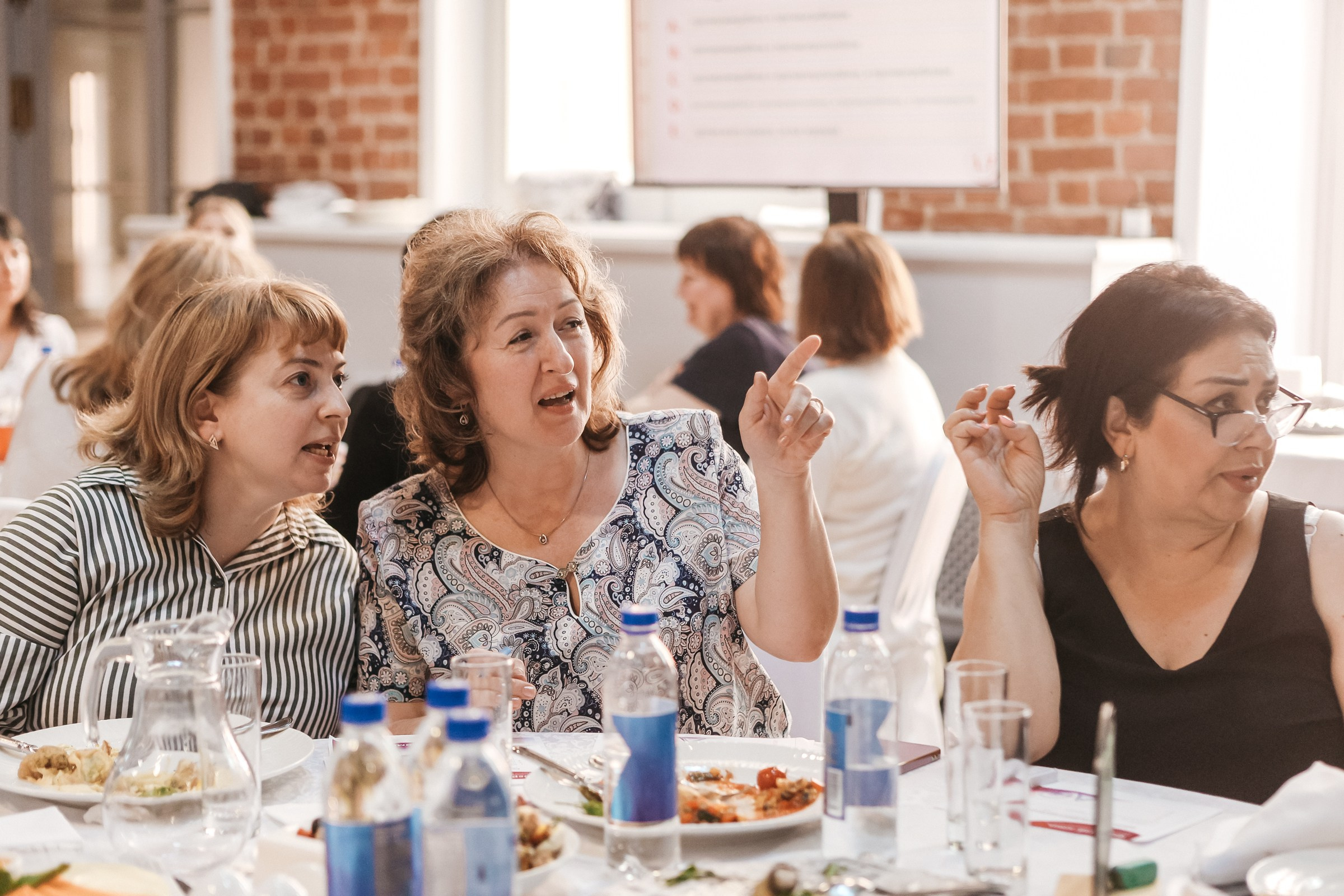 Репортажный фотограф на мероприятие Питер