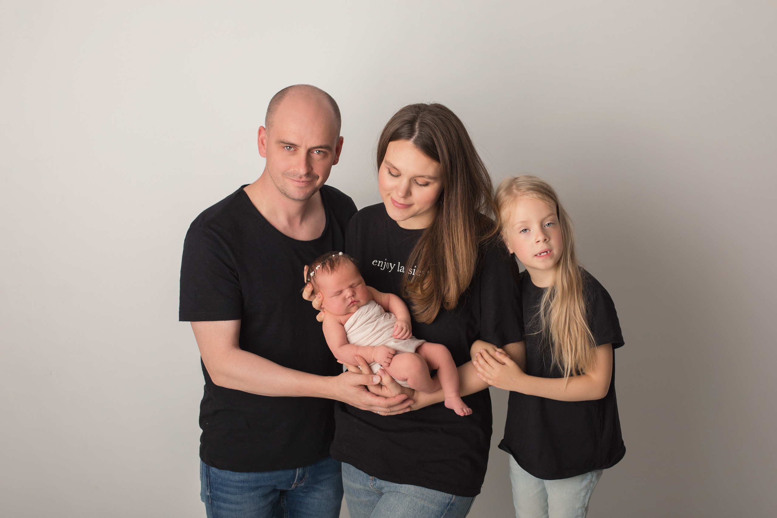 Беременность. Фотограф беременности, новорождённых и деток до года в Актау