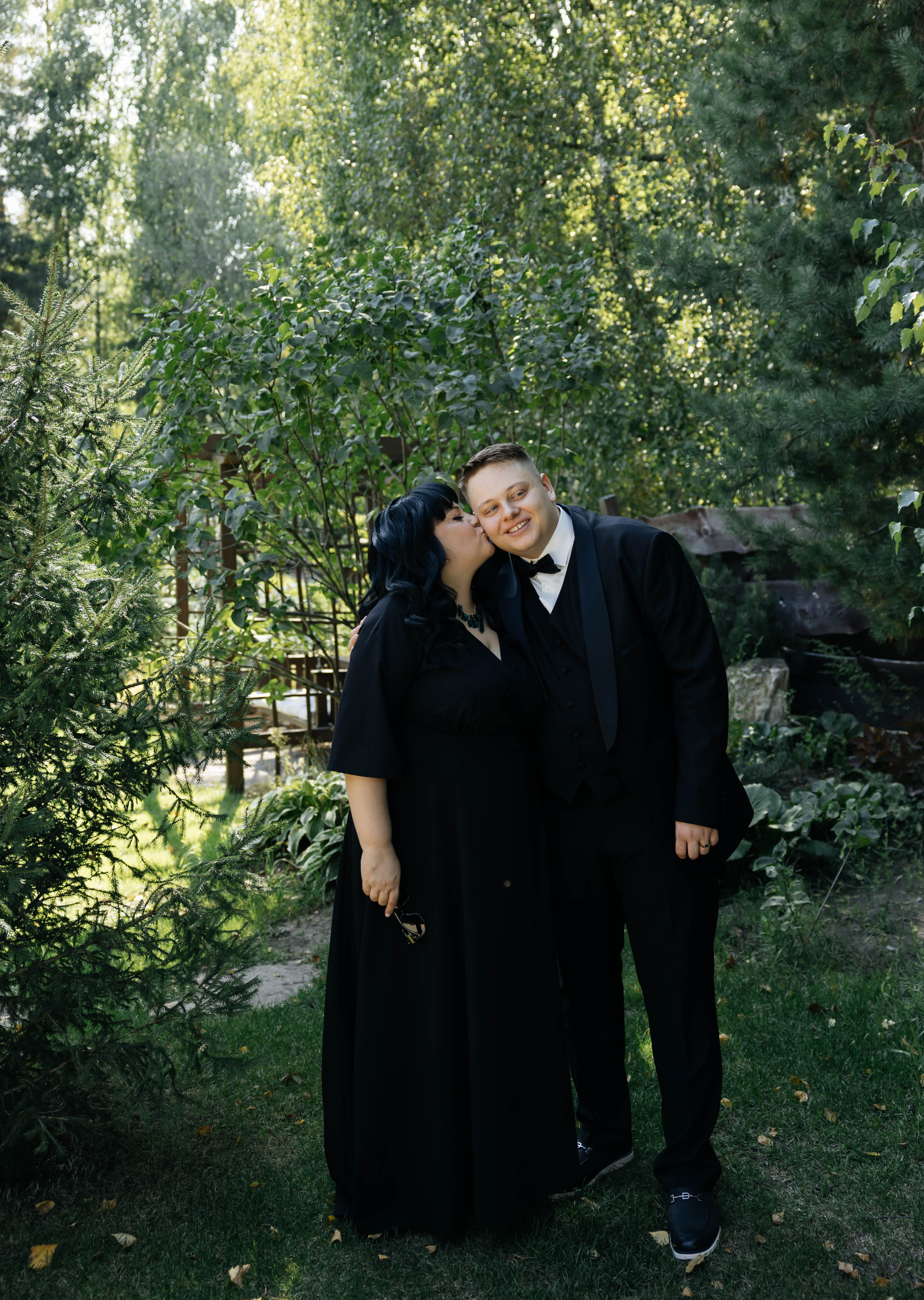 Свадебная история. Лесной Виладж. Свадебный и семейный фотограф Рассказова Виктория