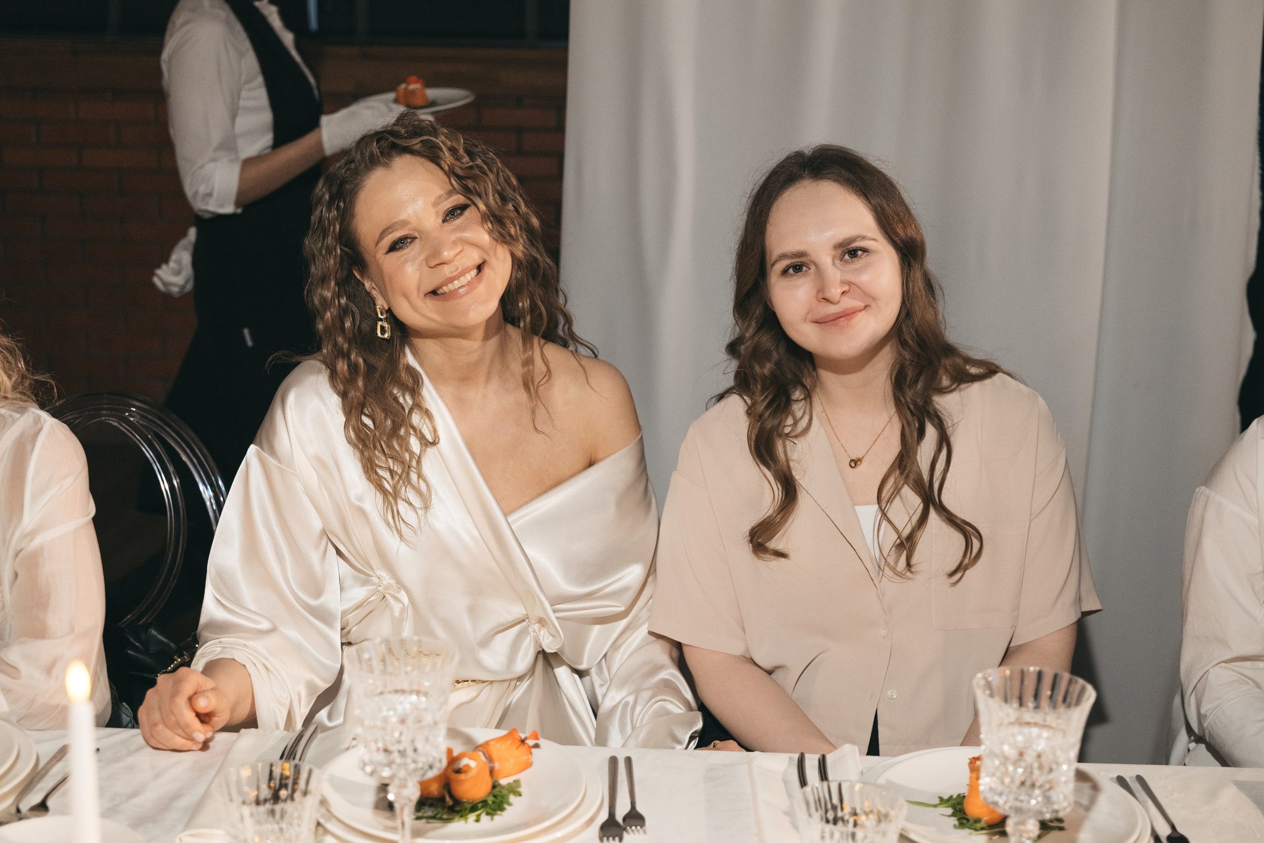 WhiteRoom Pre-wedding. Репортажный и свадебный фотограф в Сургуте