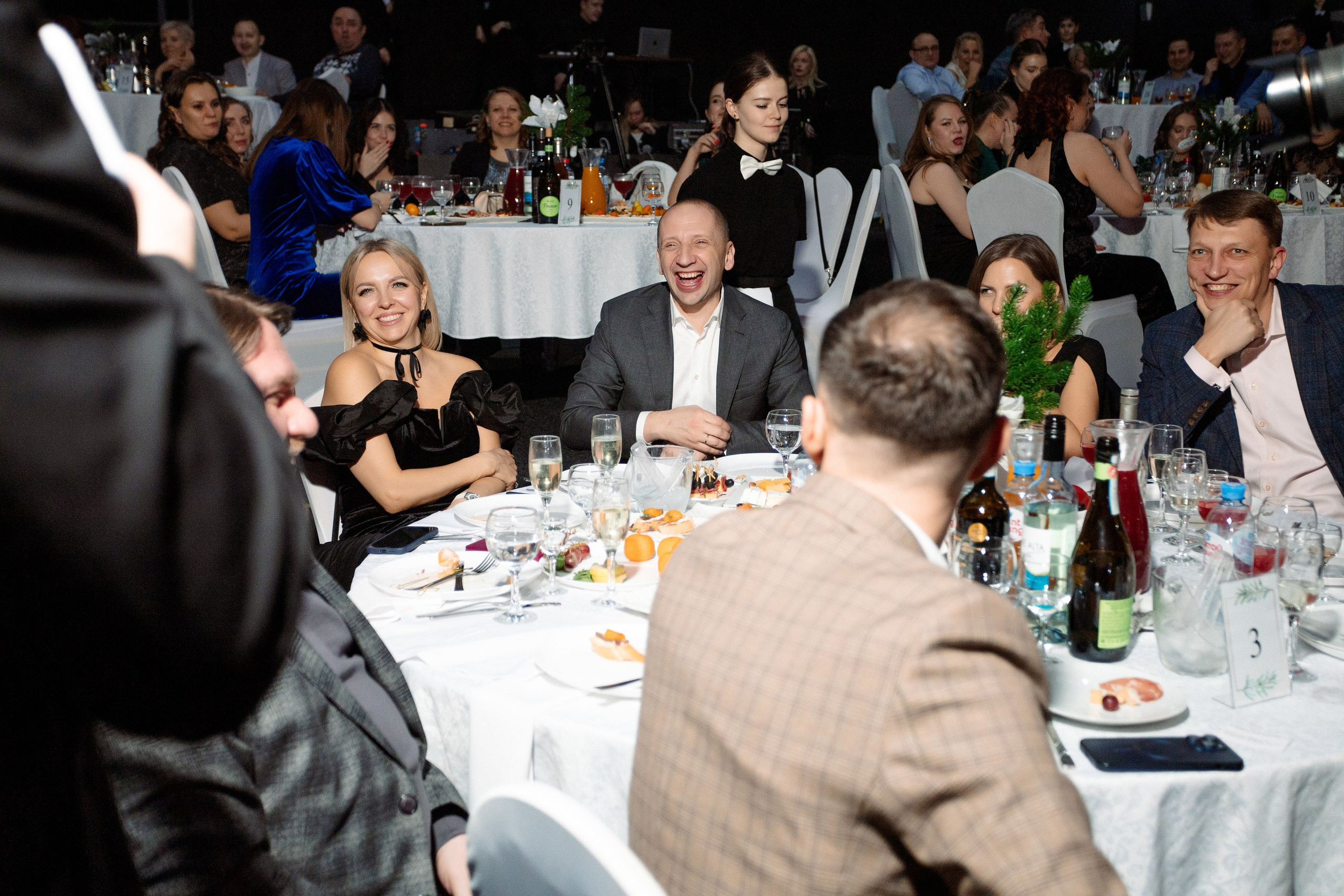 РЕПОРТАЖ: НОВЫЙ ГОД В ДК МЕТАЛЛУРГ. Профессиональный фотограф в Ижевске Леша Петров