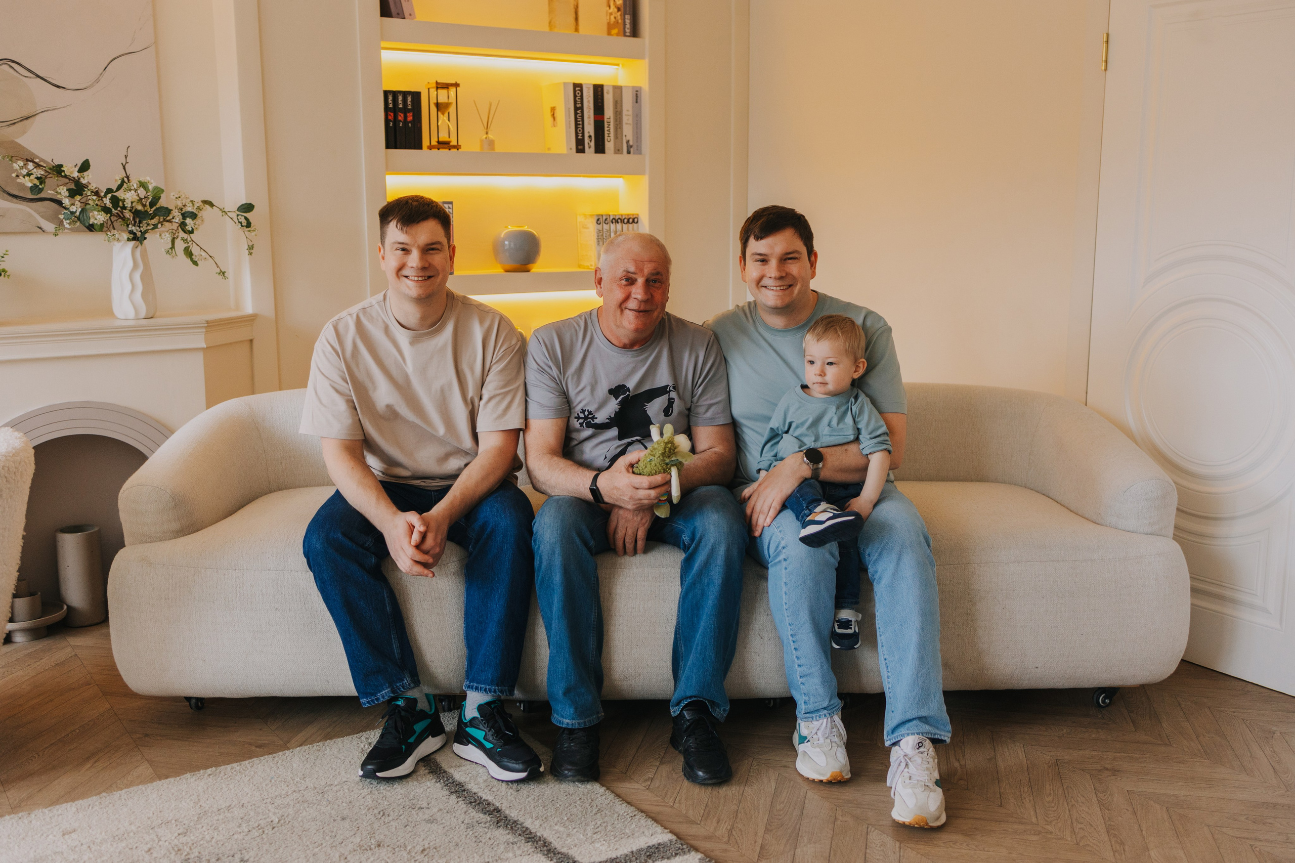 Большая семья. Домашняя фотосессия