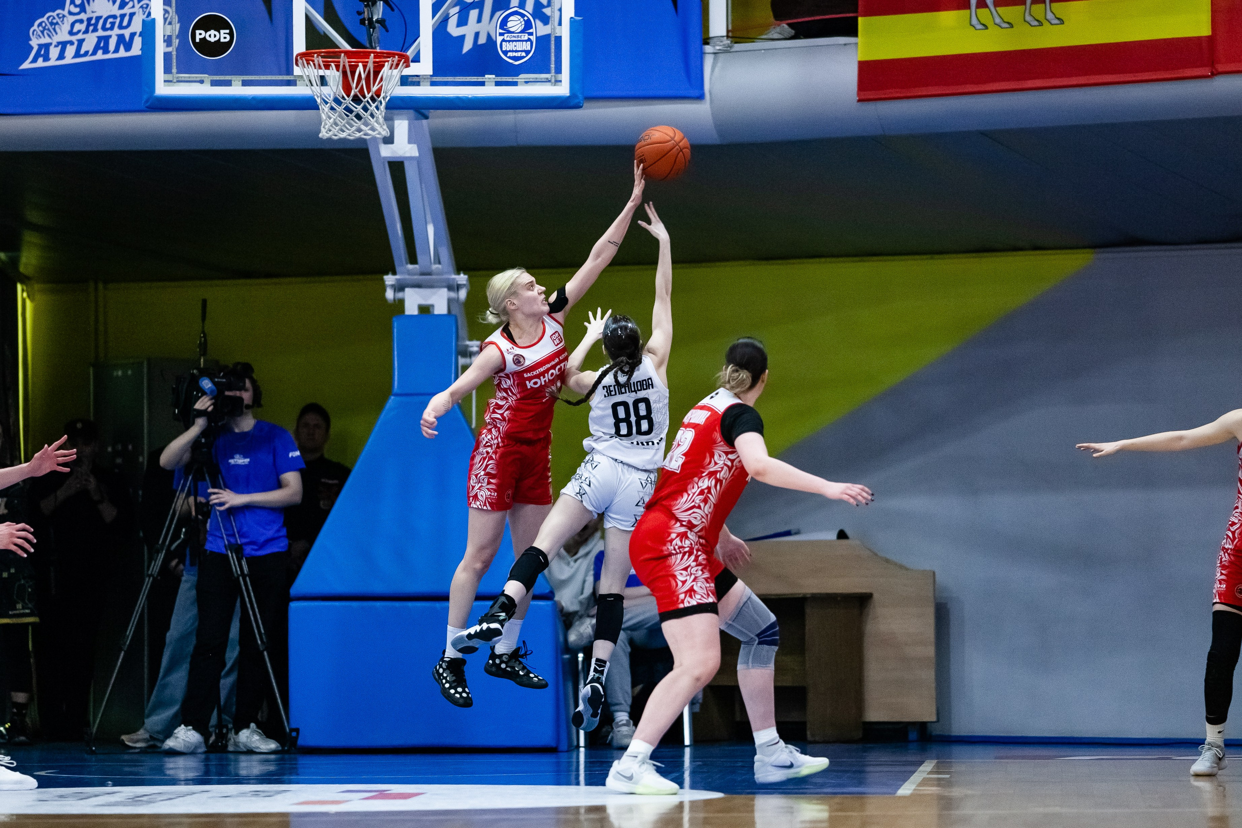 Славянка — Юность. Фотография