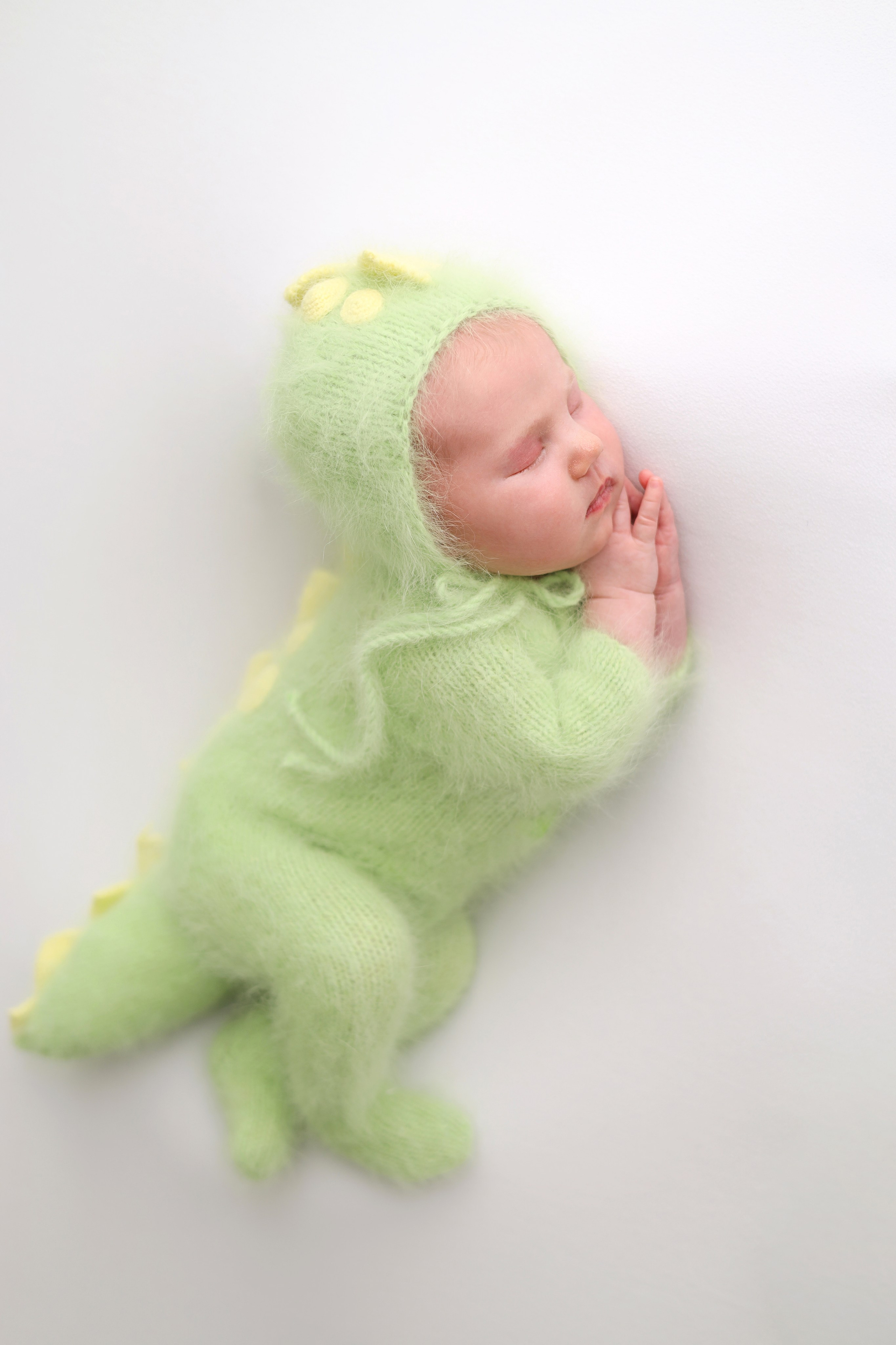 Ньюборн съемка Алисы, оптимальный пакет co стилем natural. Фотограф новорожденных Москва. Ньюборн фотограф Москва