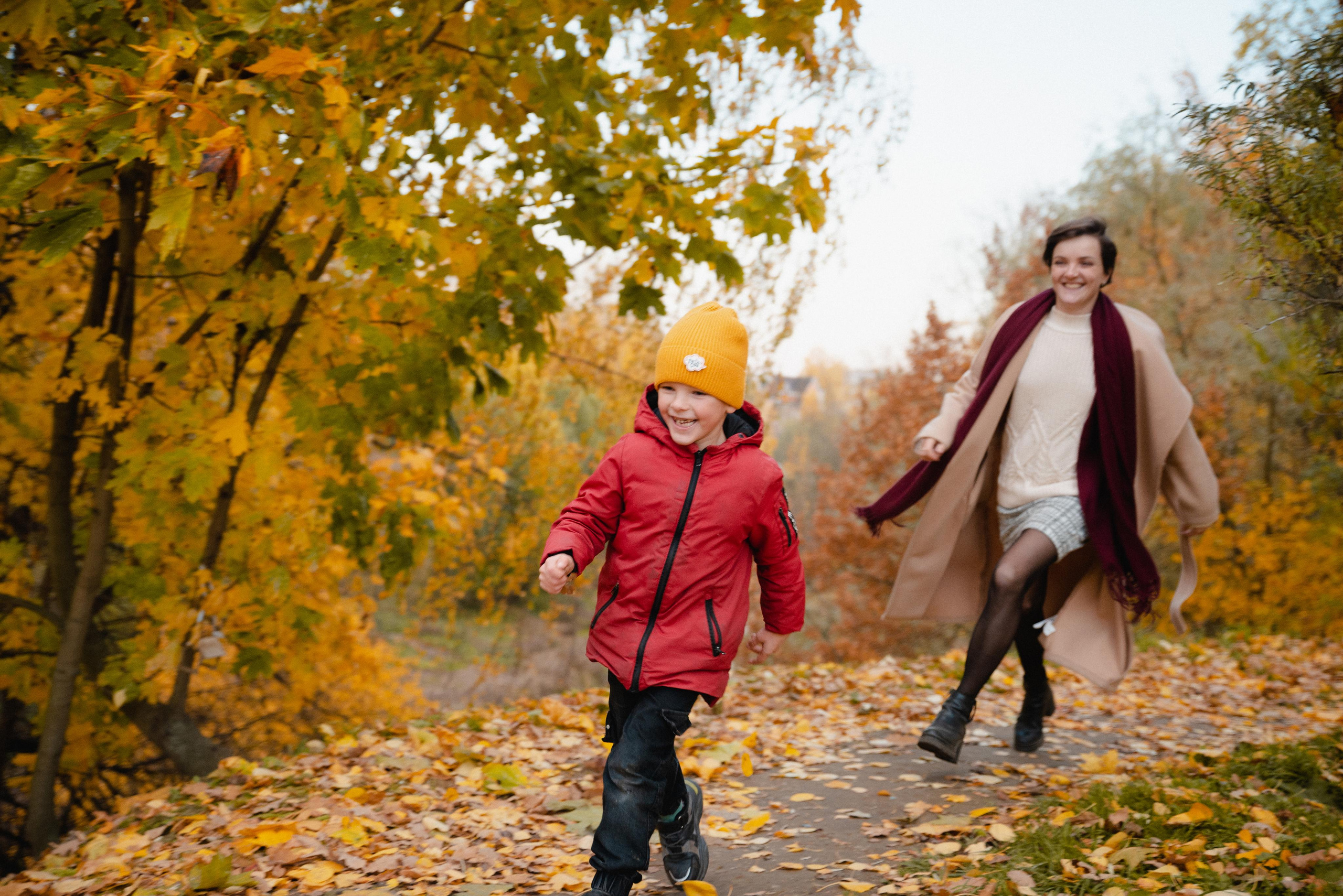 Осенняя фотосессия в парке СПб. Семейный и детский фотограф в Санкт-Петербурге Маша Бичан