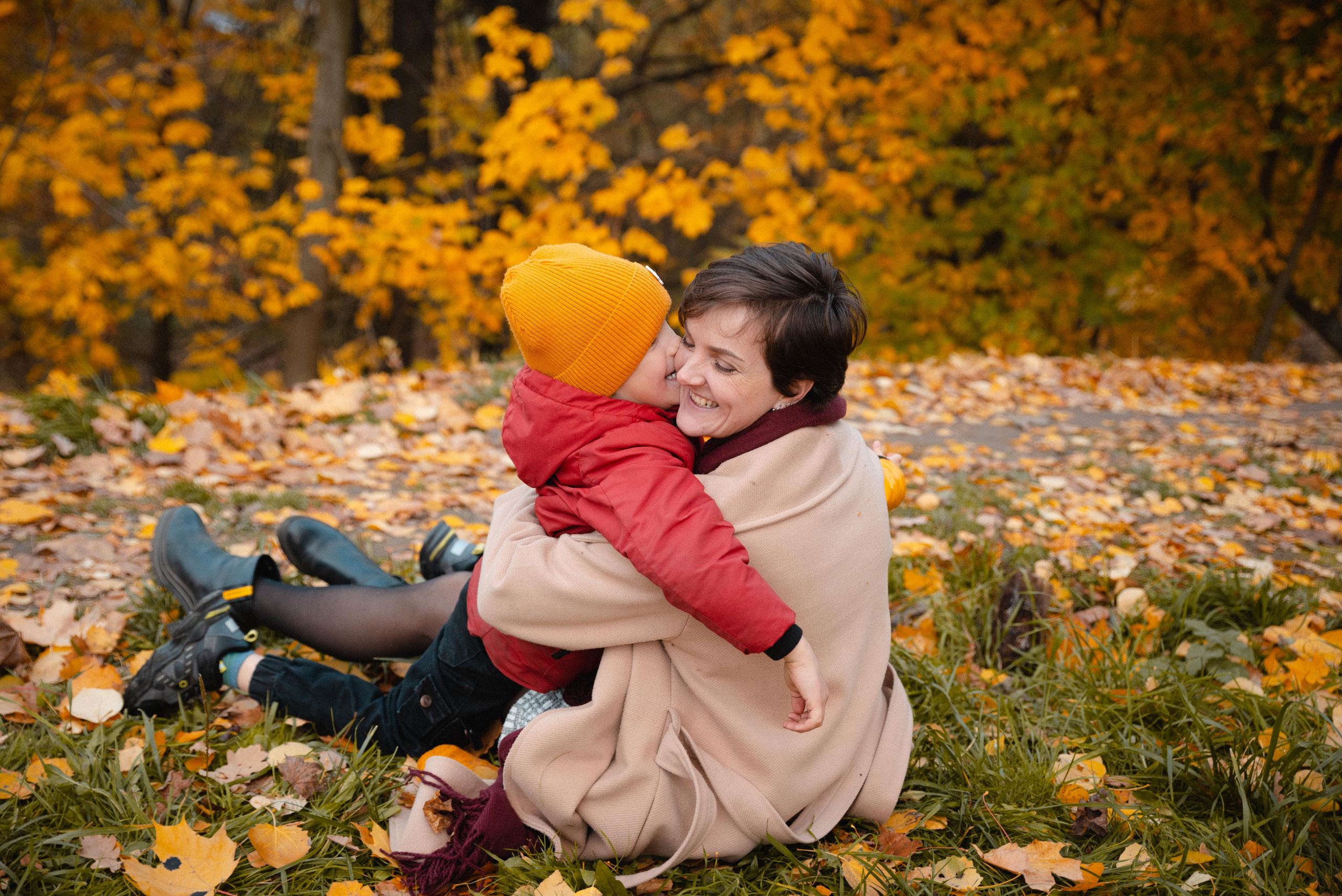 Осенняя фотосессия в парке СПб. Семейный и детский фотограф в Санкт-Петербурге Маша Бичан