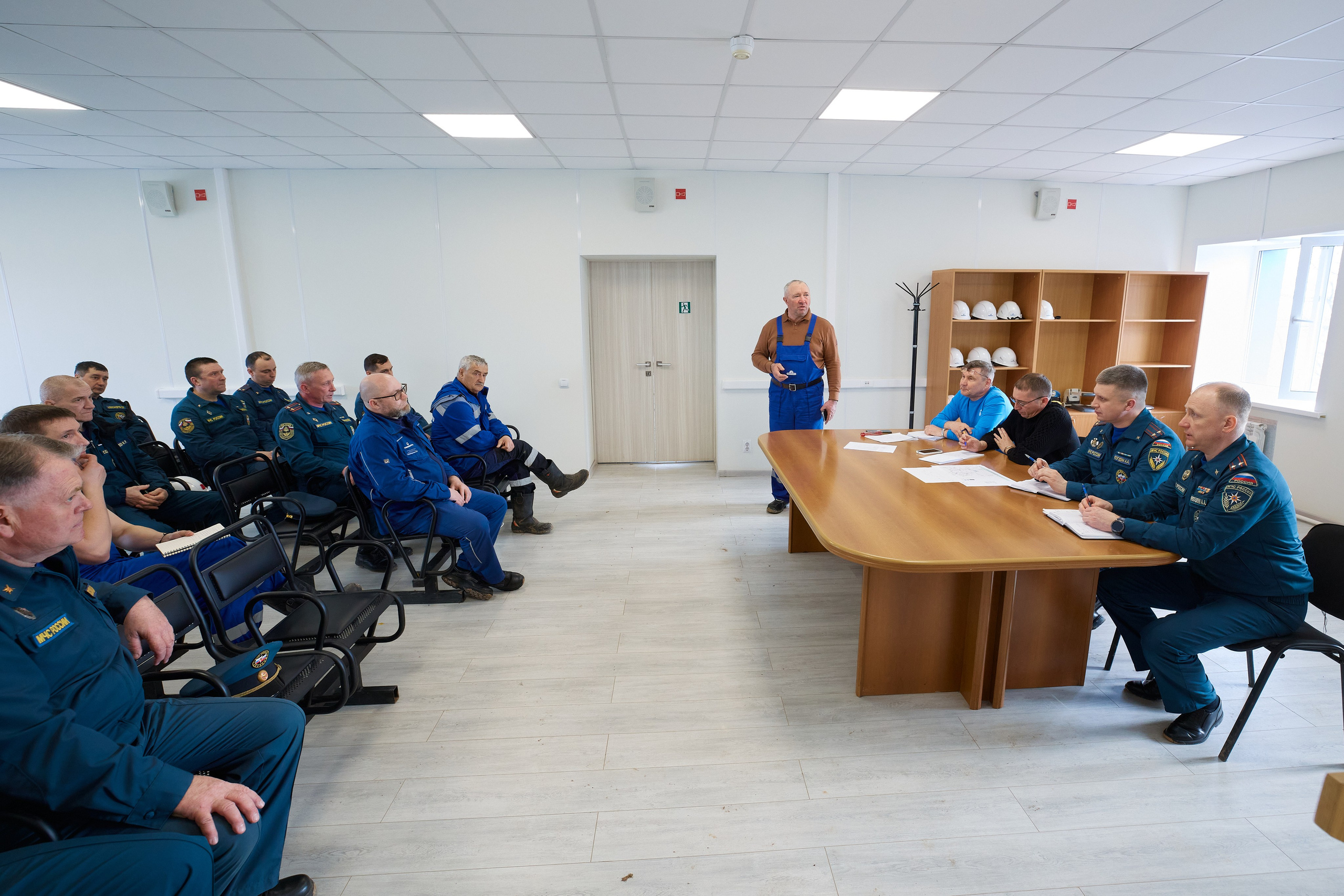 Учения по пожарной безопасности. Мое имя Раиль. Я репортажный фотограф в Казани, так же мой любимый жанр — свадебный фотограф