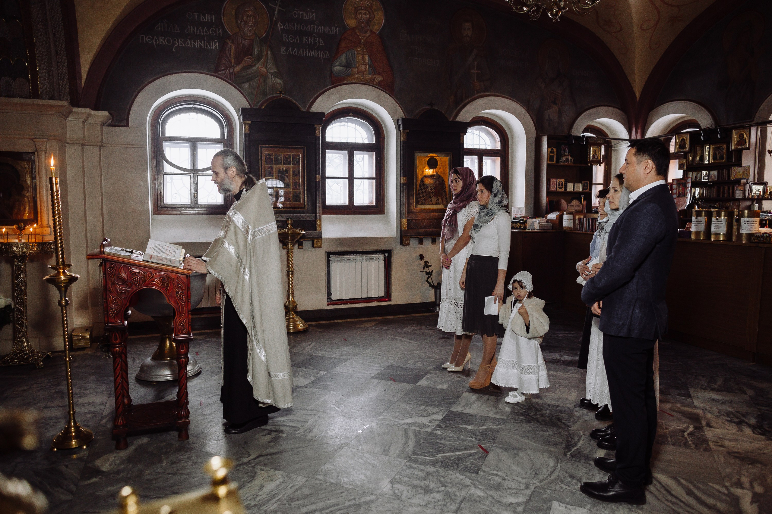 Крещение. Репортажный и свадебный фотограф в Москве Лена Таращенко