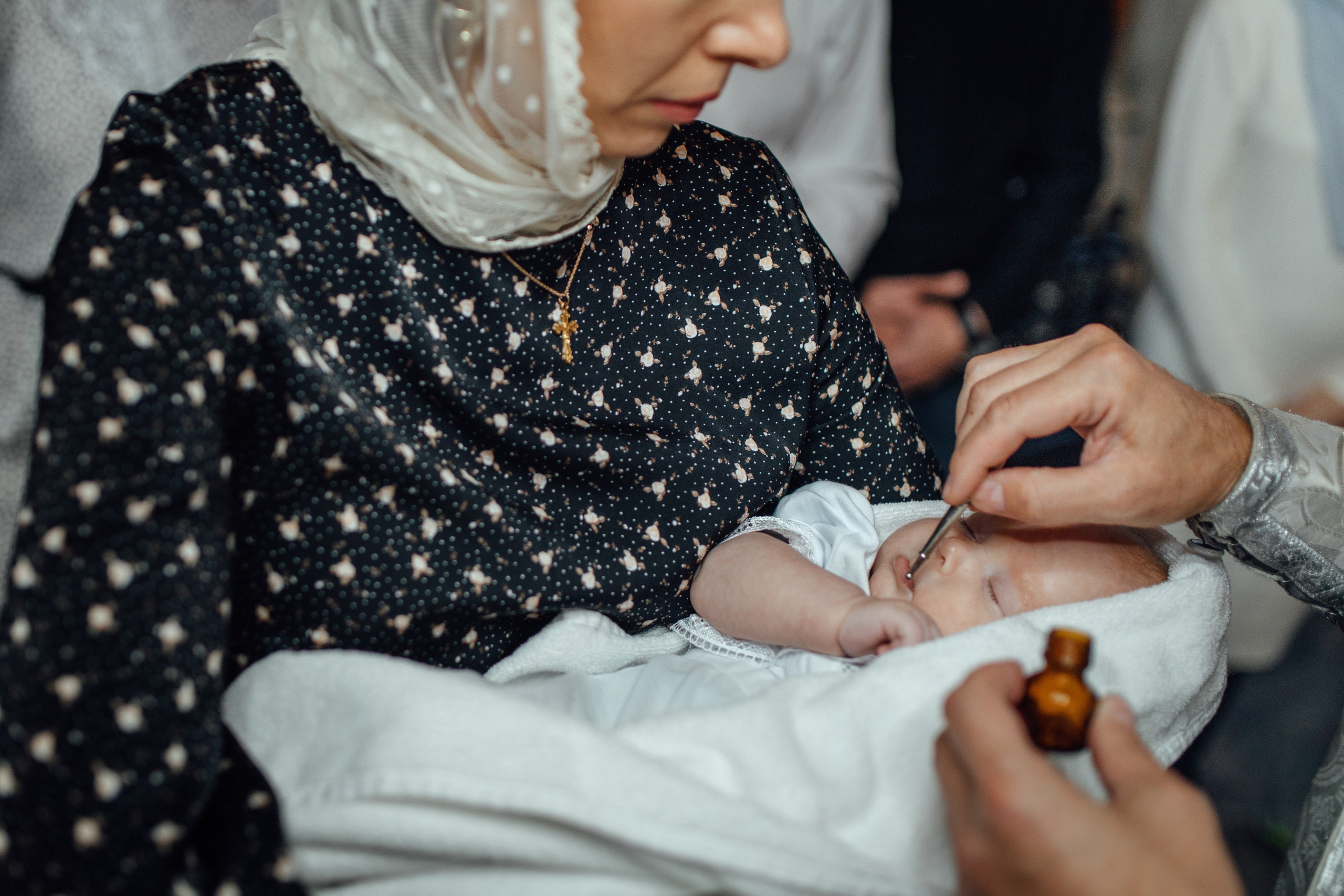 Крещение Тимура храм иконы Всех Скорбящих Радость, октябрь 2024