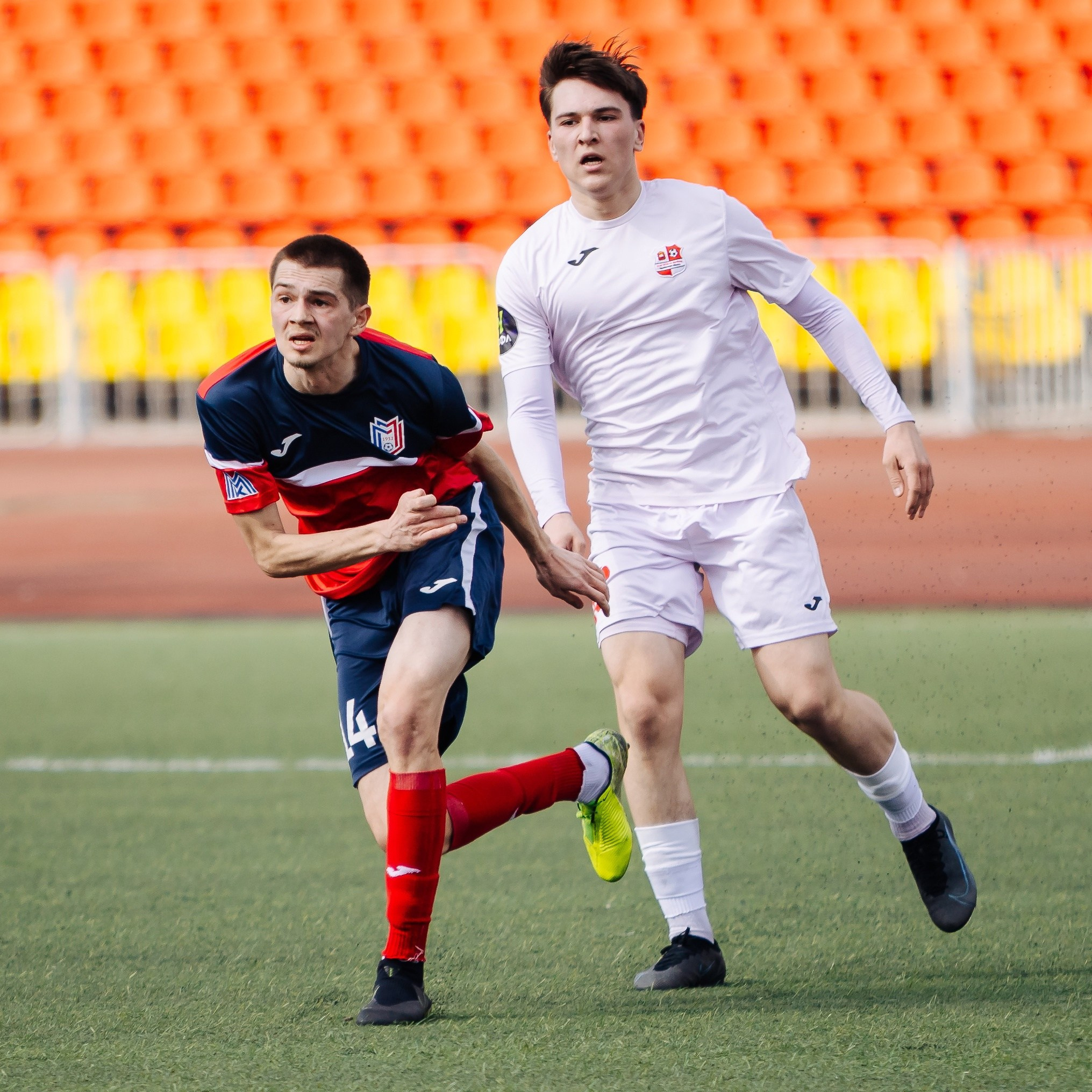 ФК «Металлург-Магнитогорск» vs ФК «ОСШ-Челябинск-М» // 05.04.25. Денис Прохоров Фотограф в г. Магнитогорск