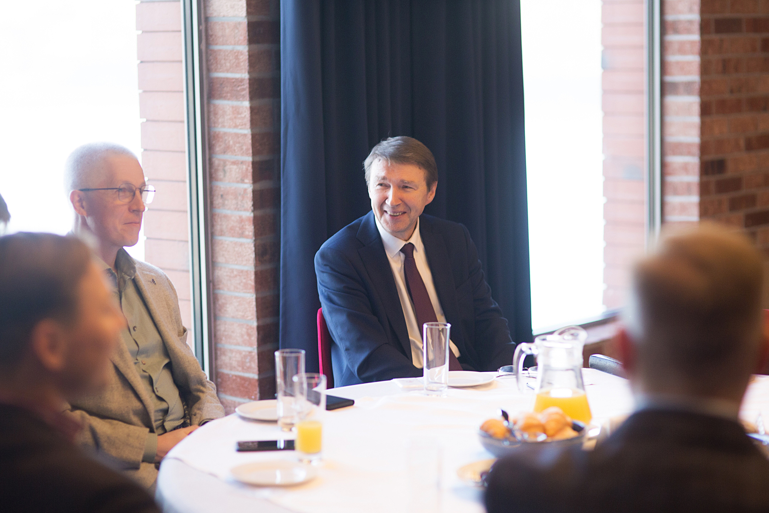 Конференция. Свадебный фотограф Калининград Пасюта Данила