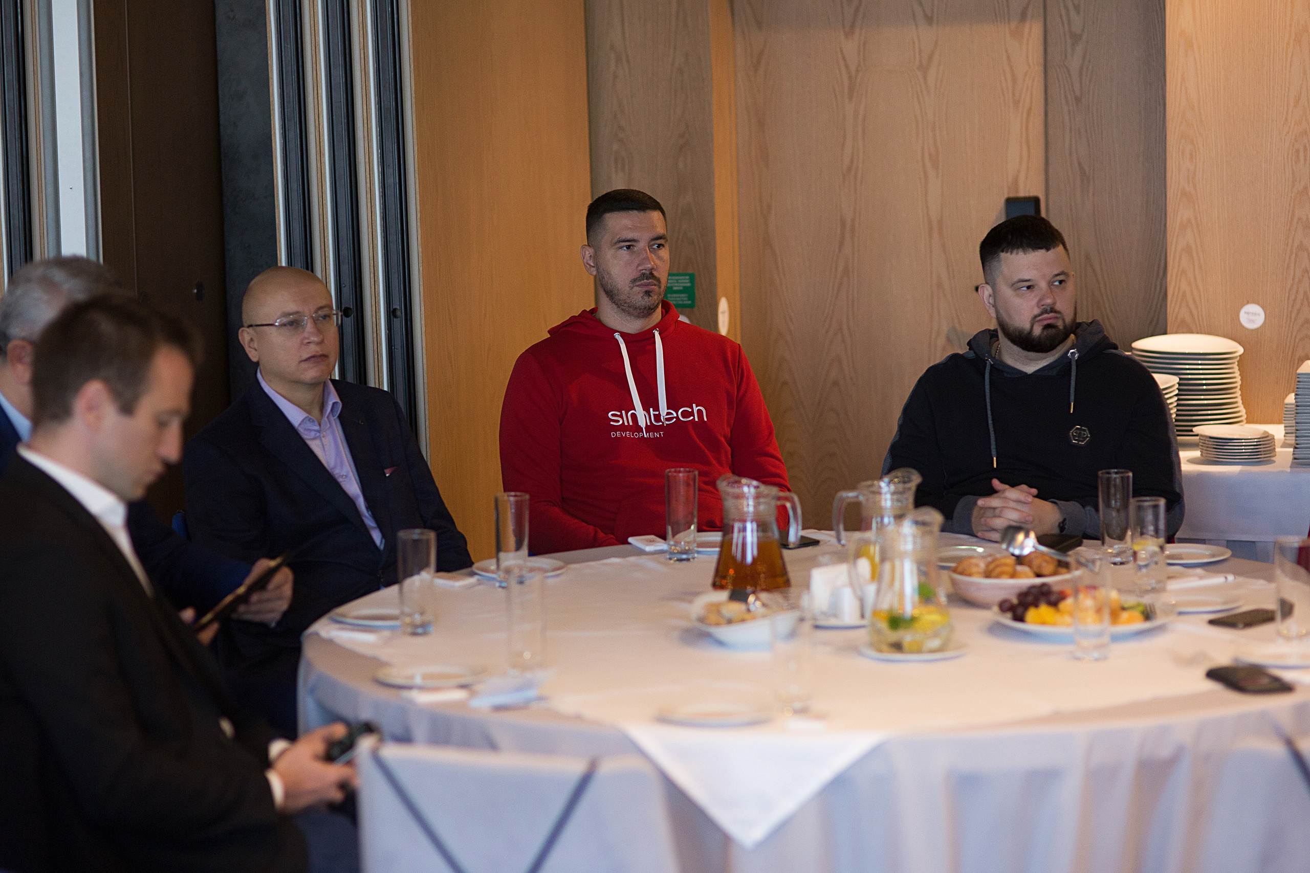 Конференция. Свадебный фотограф Калининград Пасюта Данила