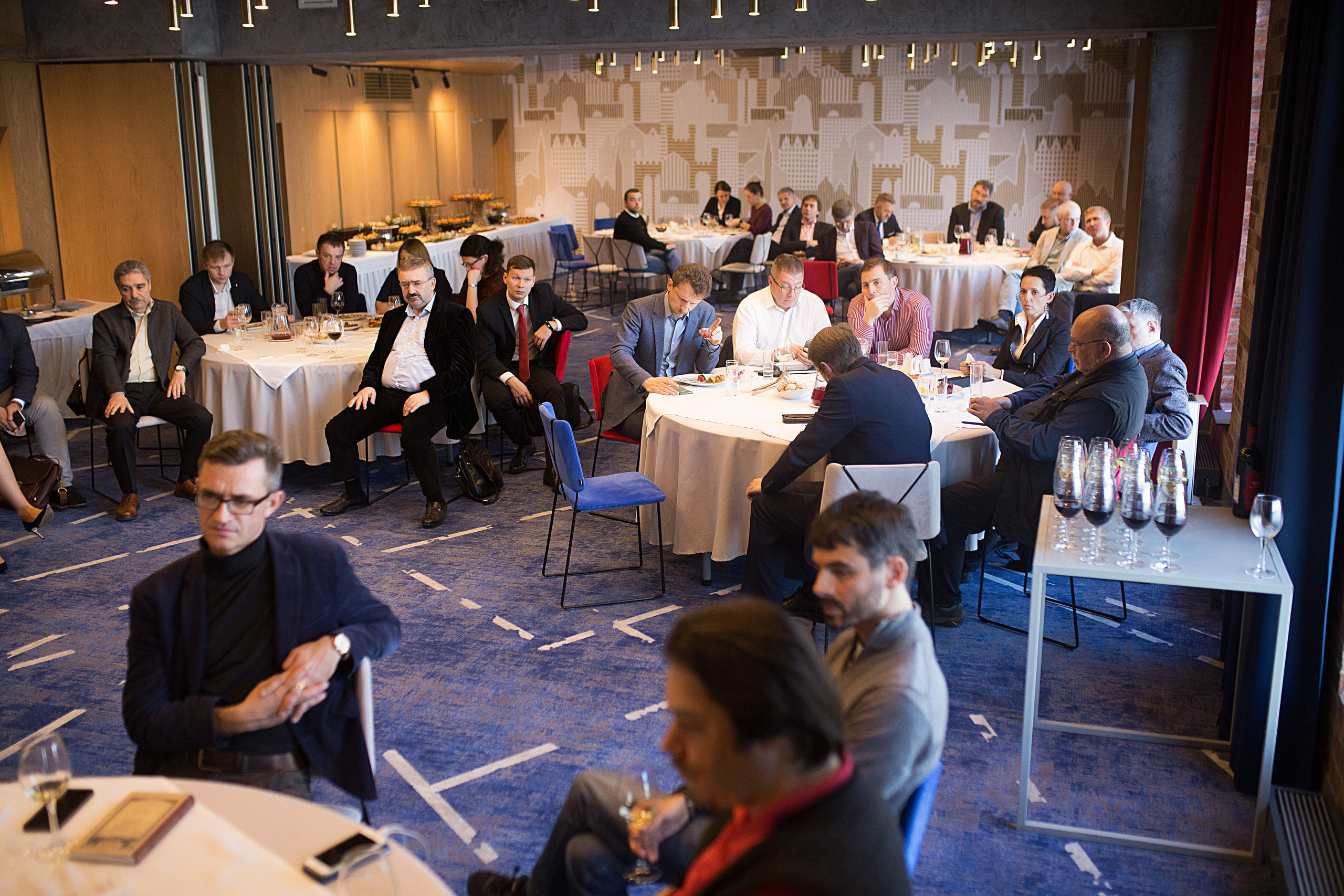 Конференция. Свадебный фотограф Калининград Пасюта Данила