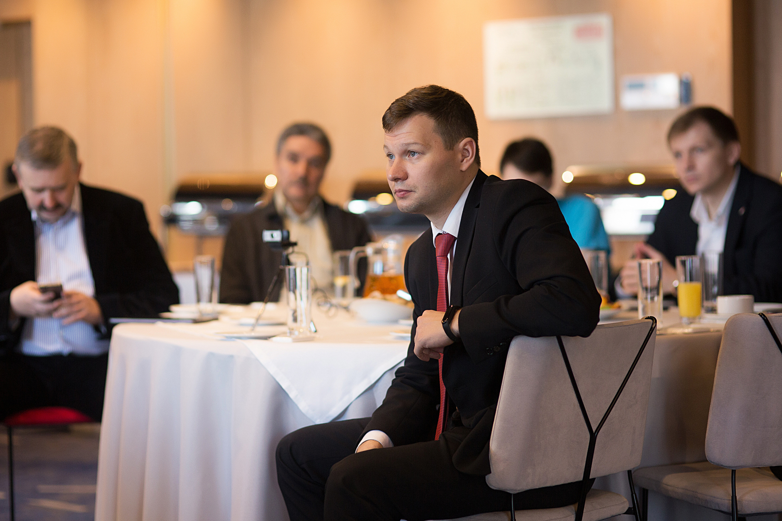 Конференция. Свадебный фотограф Калининград Пасюта Данила