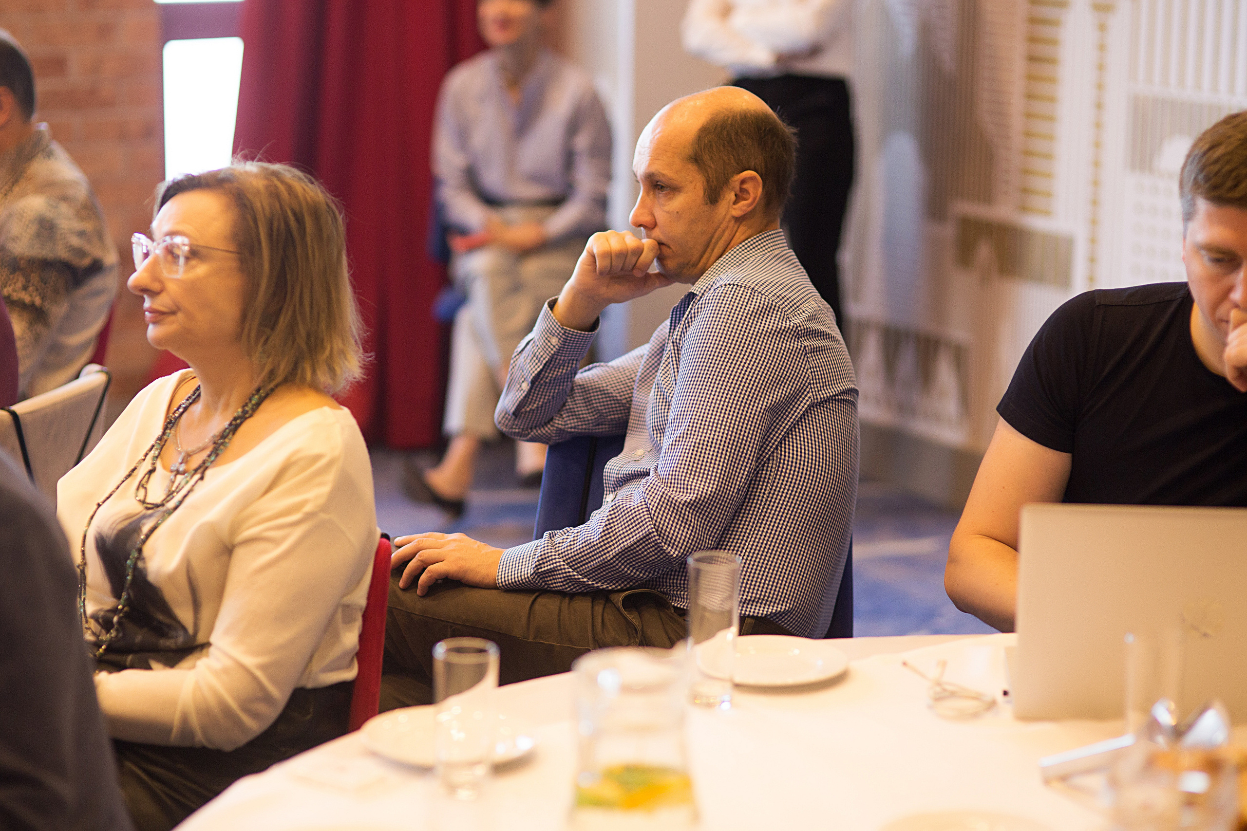 Конференция. Свадебный фотограф Калининград Пасюта Данила