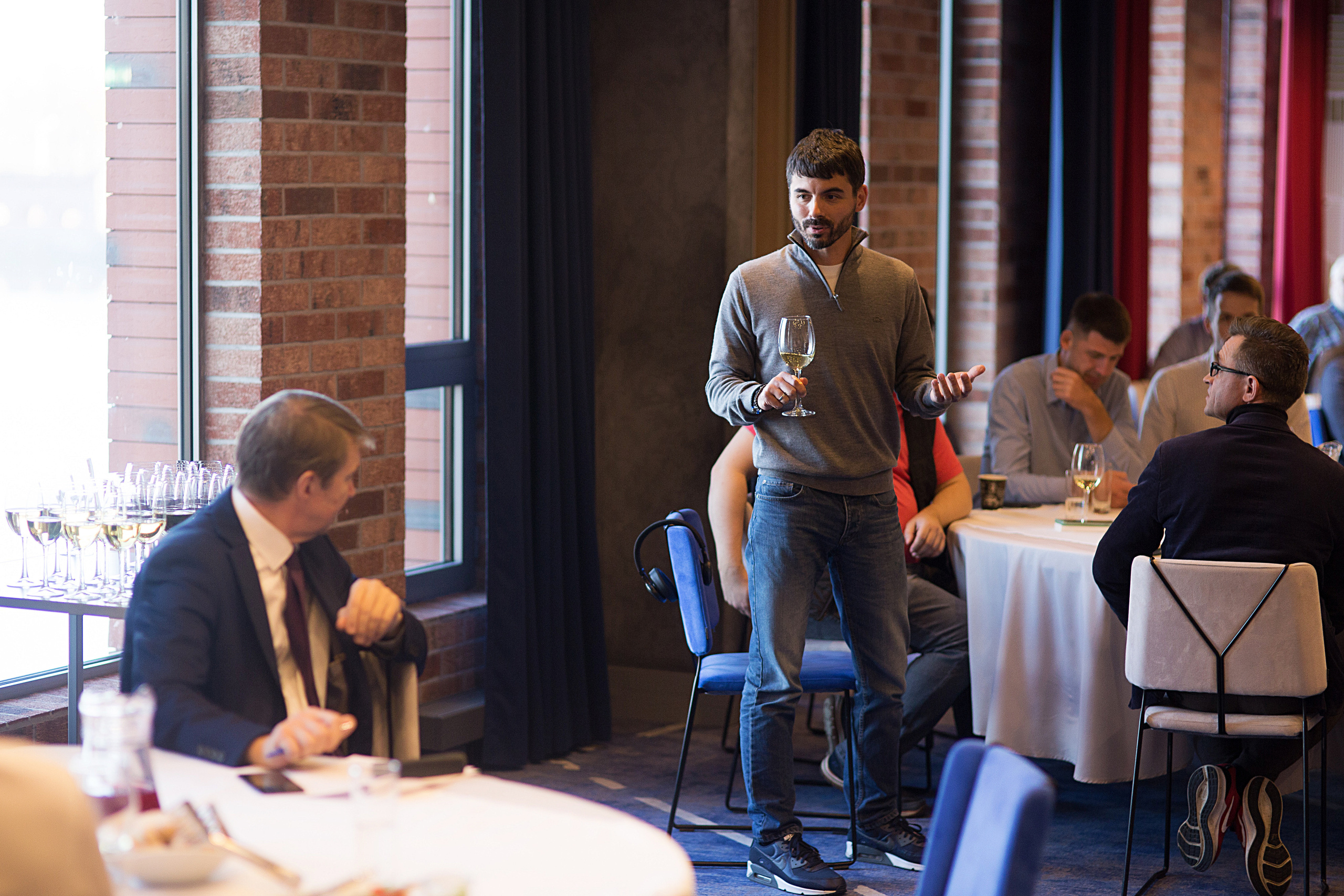 Конференция. Свадебный фотограф Калининград Пасюта Данила