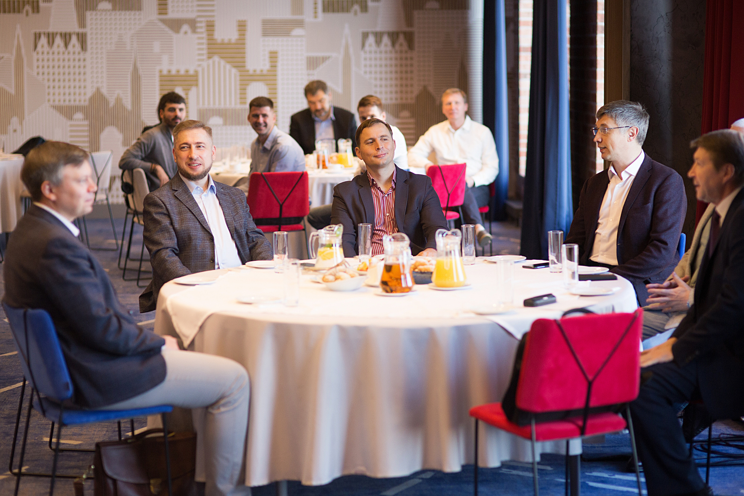 Конференция. Свадебный фотограф Калининград Пасюта Данила