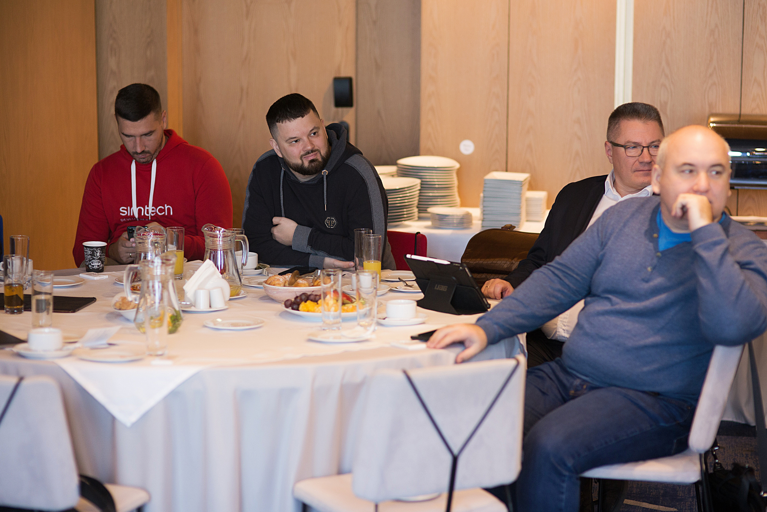 Конференция. Свадебный фотограф Калининград Пасюта Данила