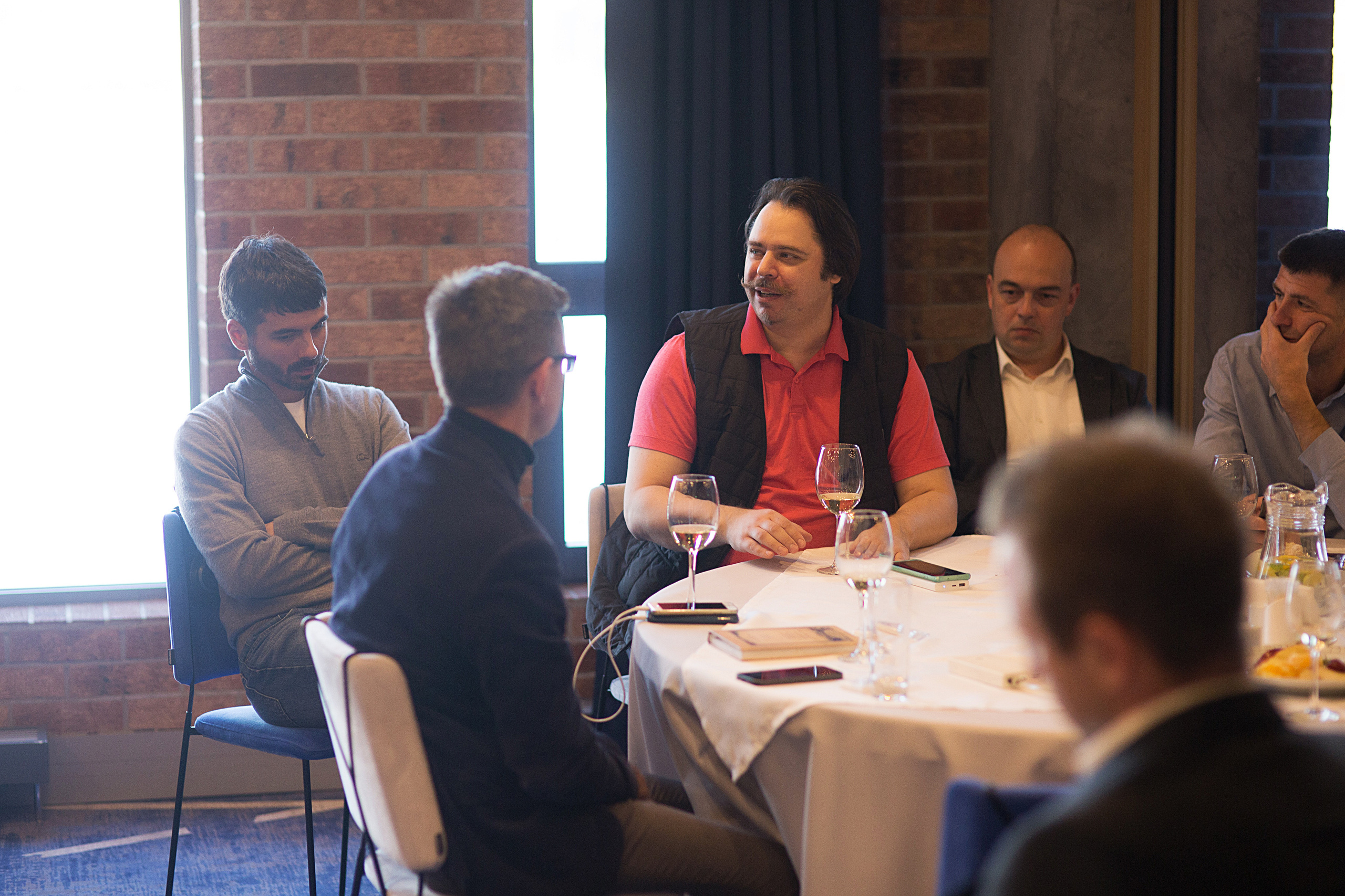 Конференция. Свадебный фотограф Калининград Пасюта Данила