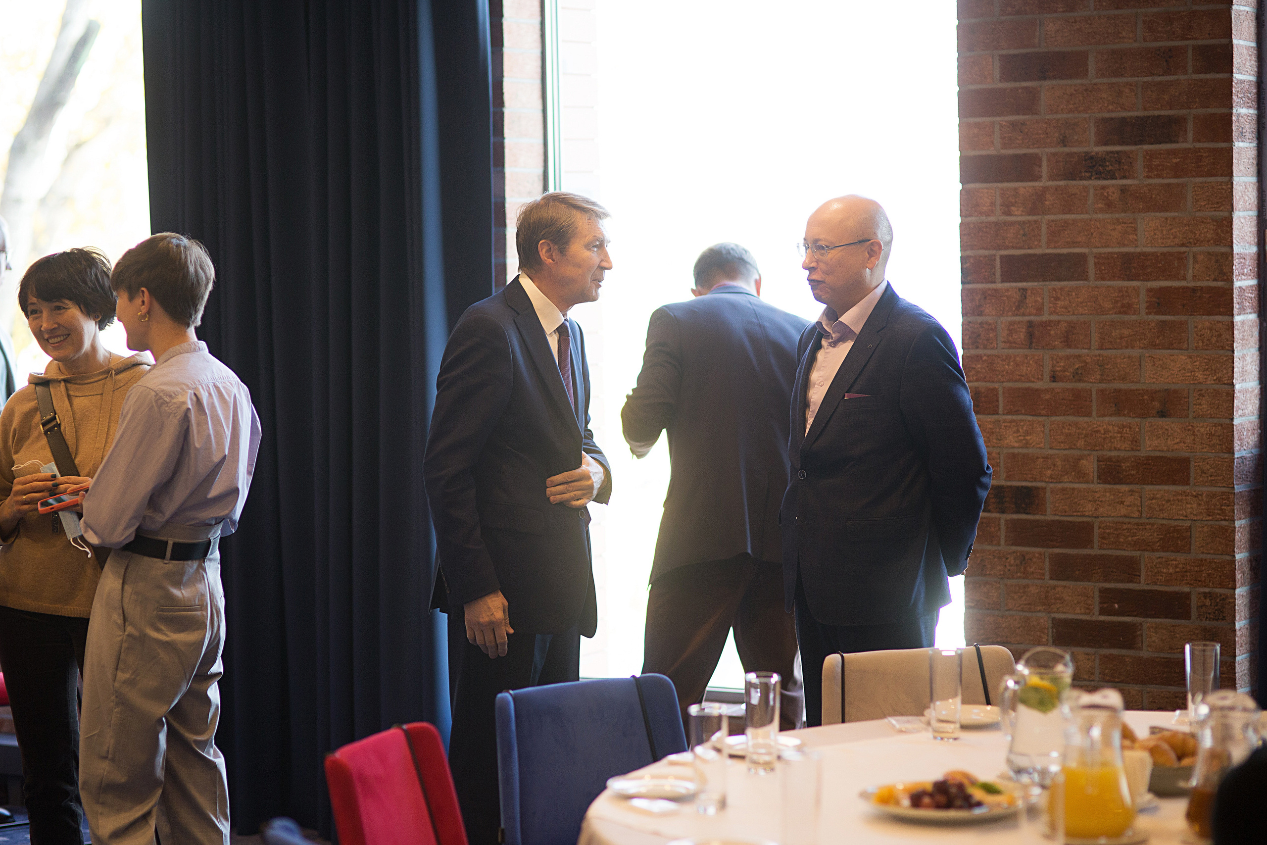 Конференция. Свадебный фотограф Калининград Пасюта Данила