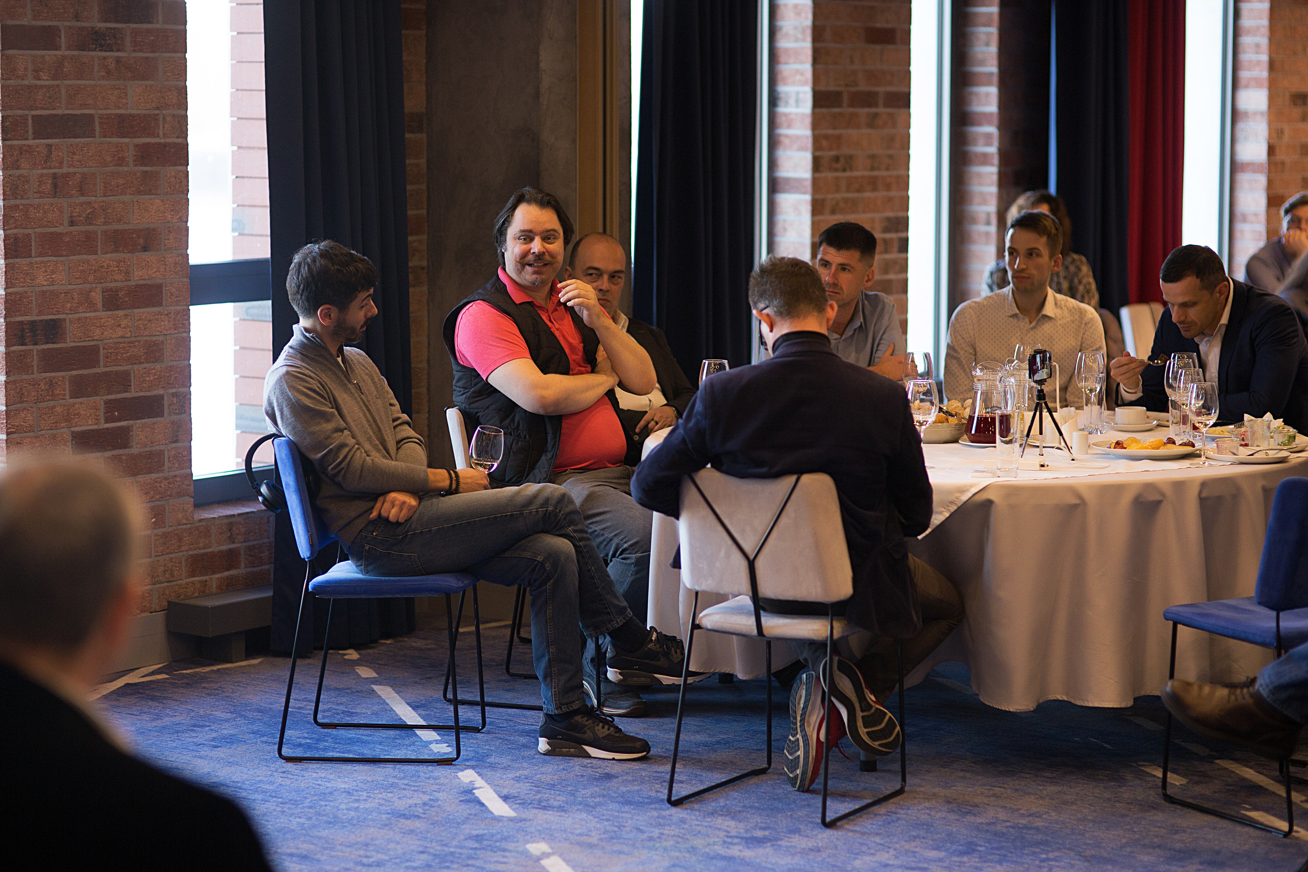 Конференция. Свадебный фотограф Калининград Пасюта Данила