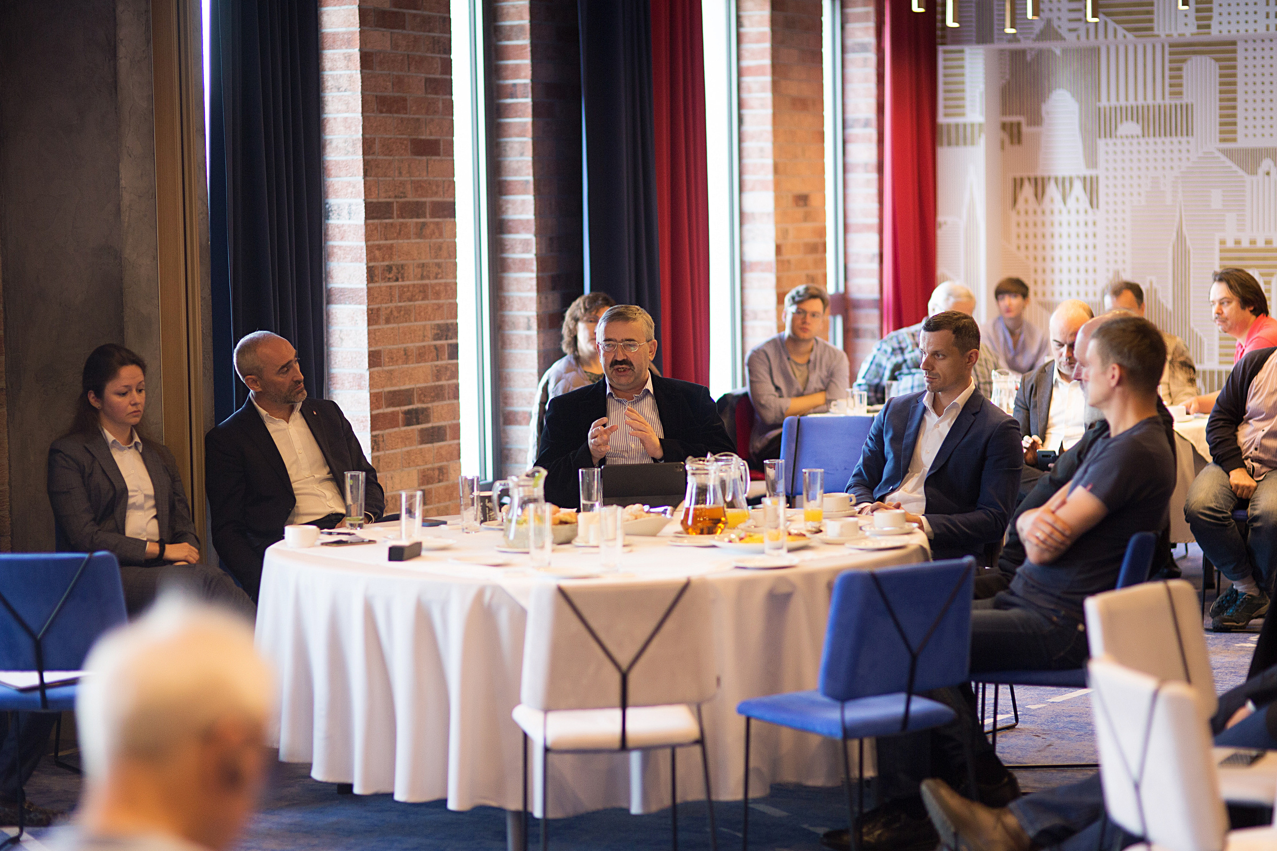 Конференция. Свадебный фотограф Калининград Пасюта Данила