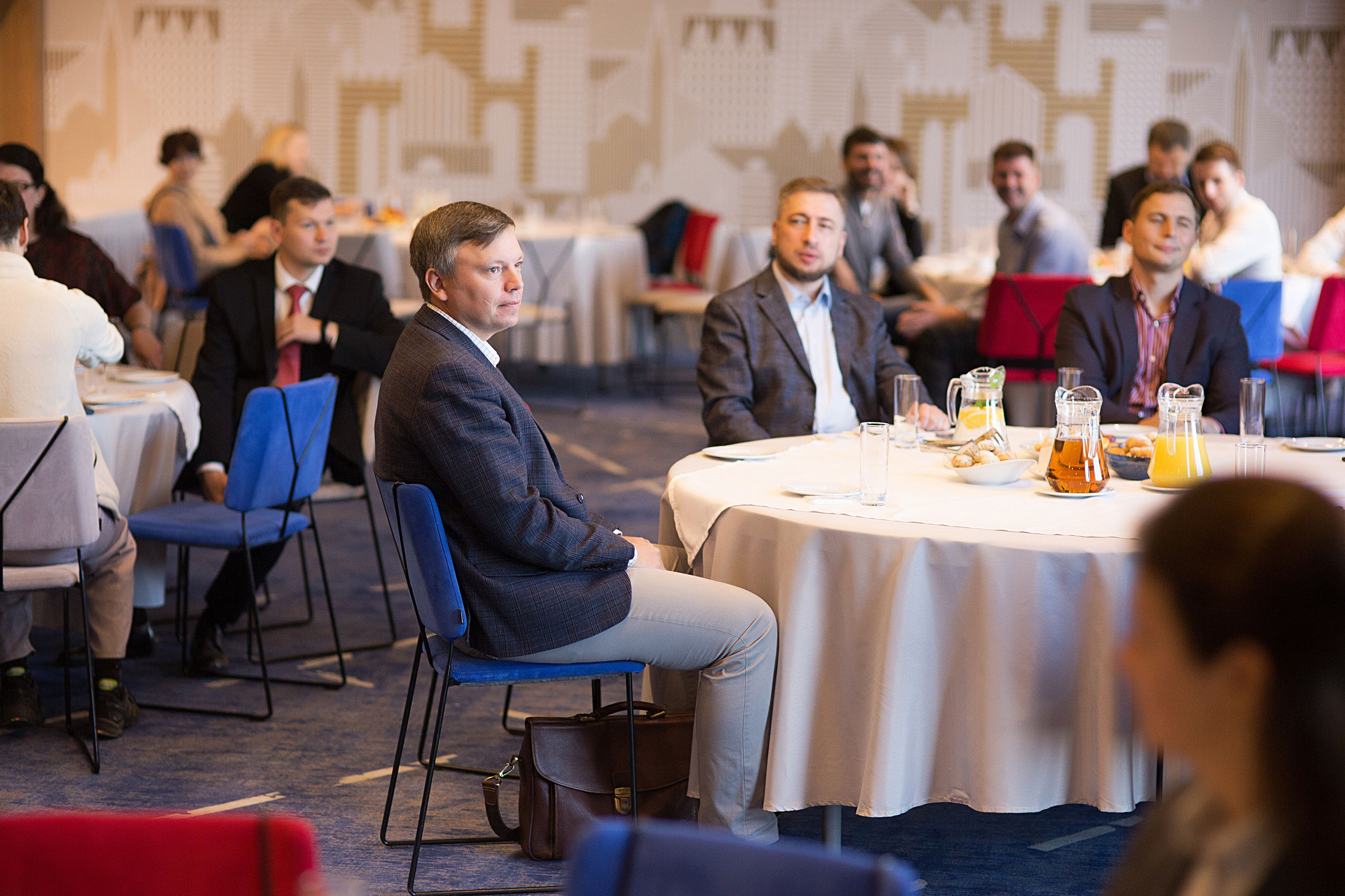 Конференция. Свадебный фотограф Калининград Пасюта Данила