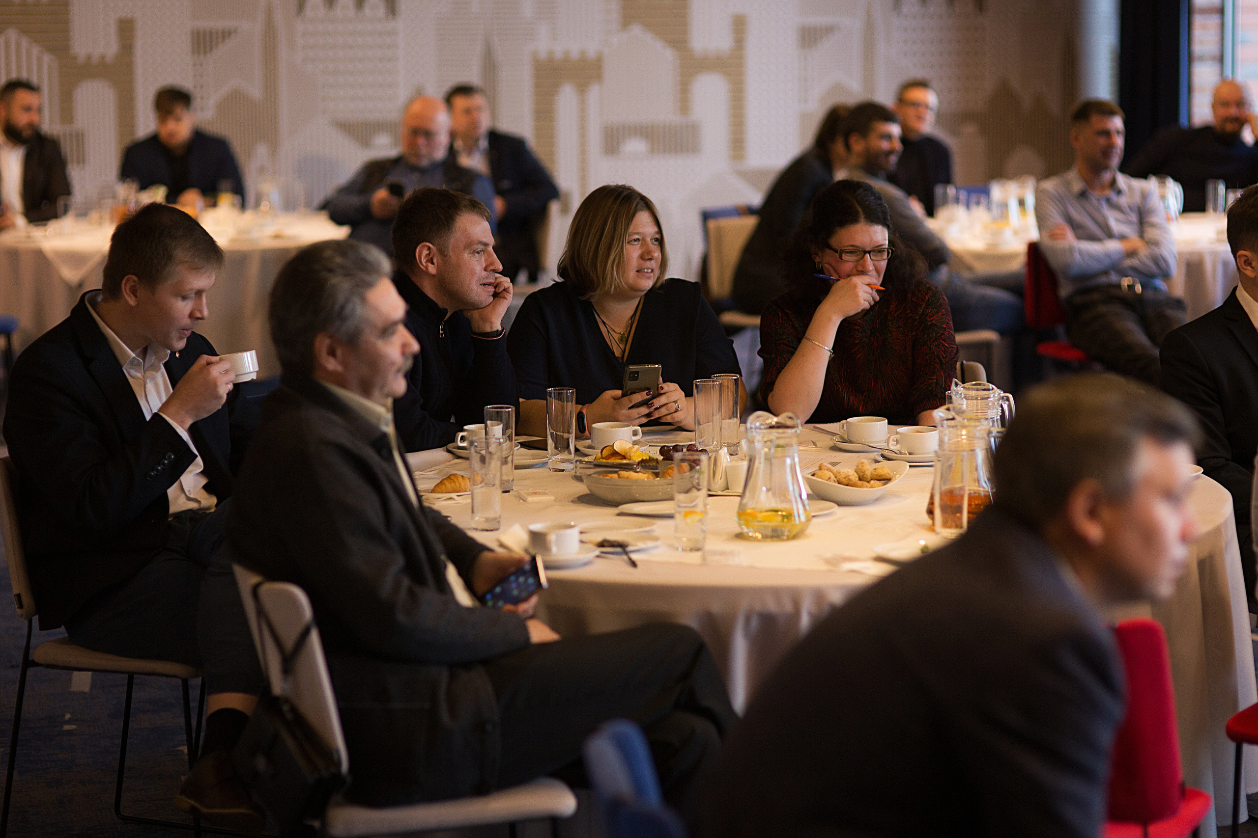 Конференция. Свадебный фотограф Калининград Пасюта Данила