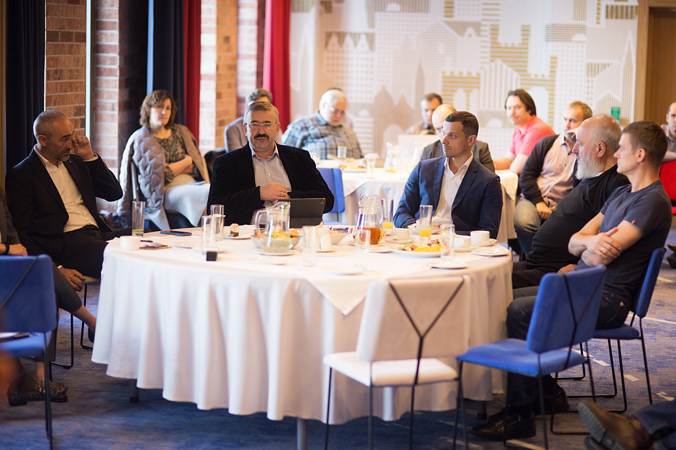 Конференция. Свадебный фотограф Калининград Пасюта Данила